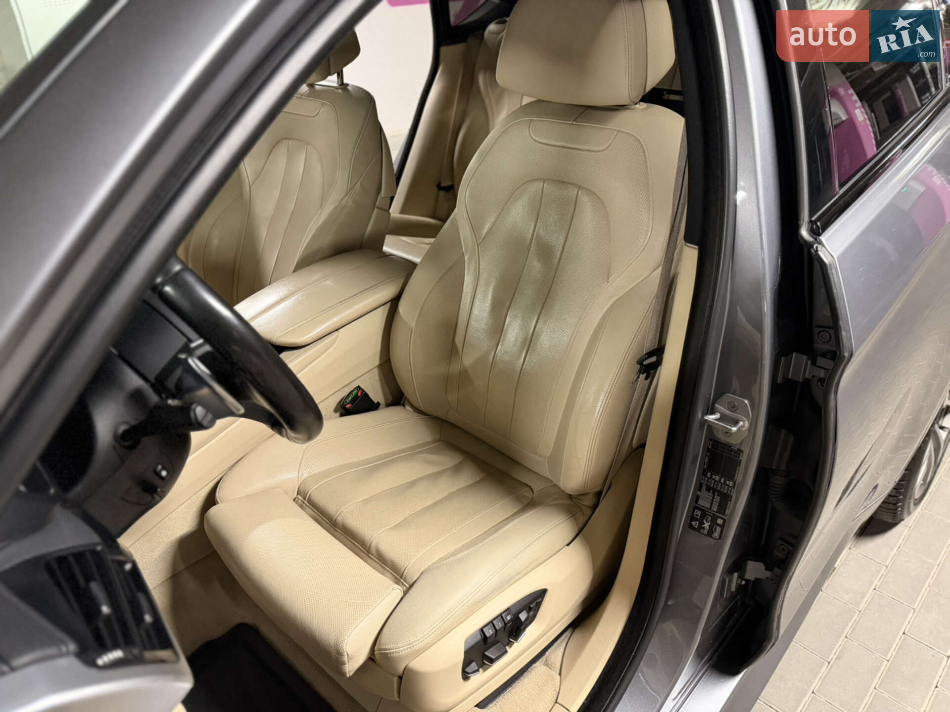 BMW X6 2015 VIN WBAKV210700R24596 фото оголошення 67 з 103
