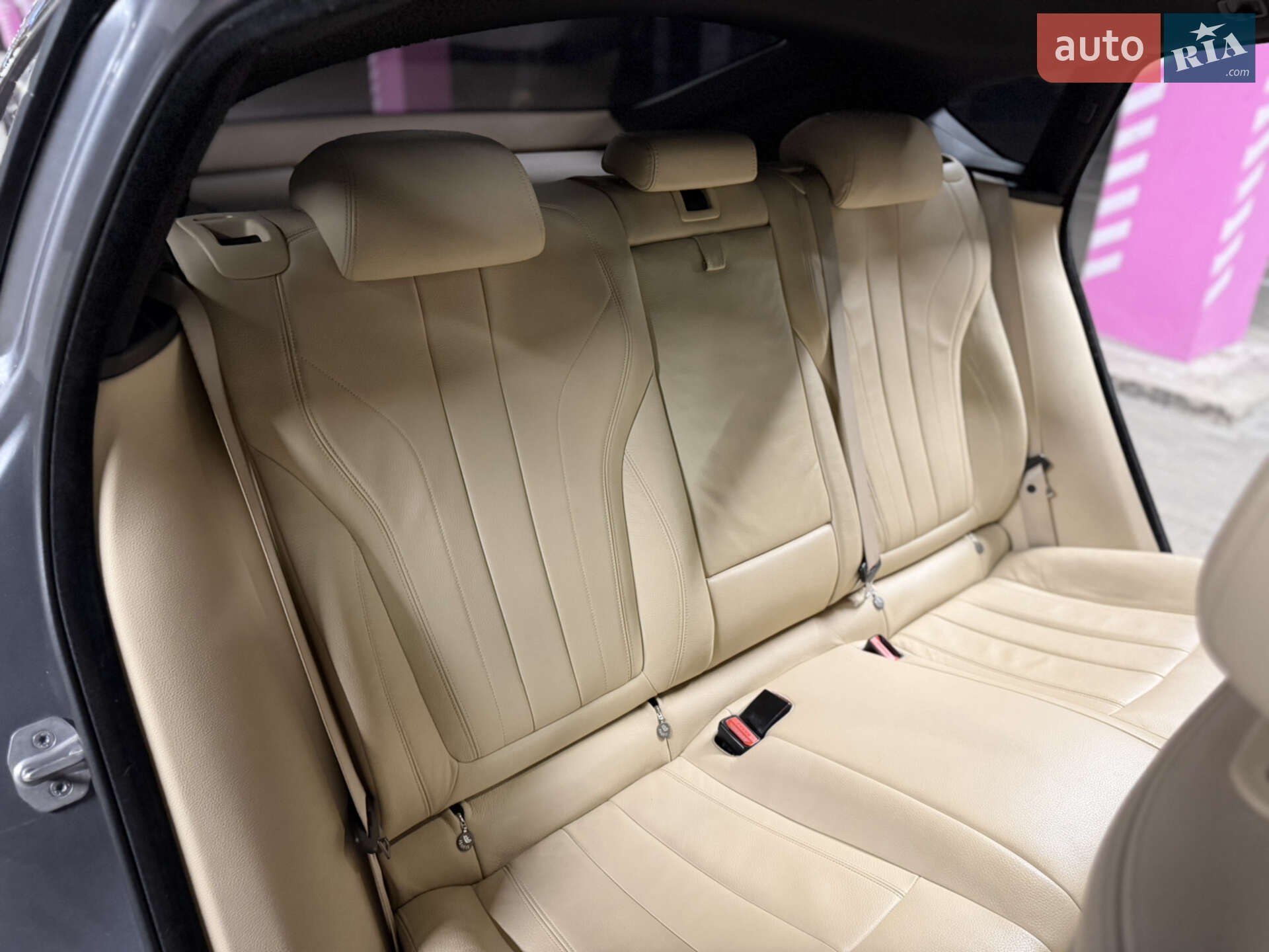 BMW X6 2015 VIN WBAKV210700R24596 фото оголошення 90 з 103
