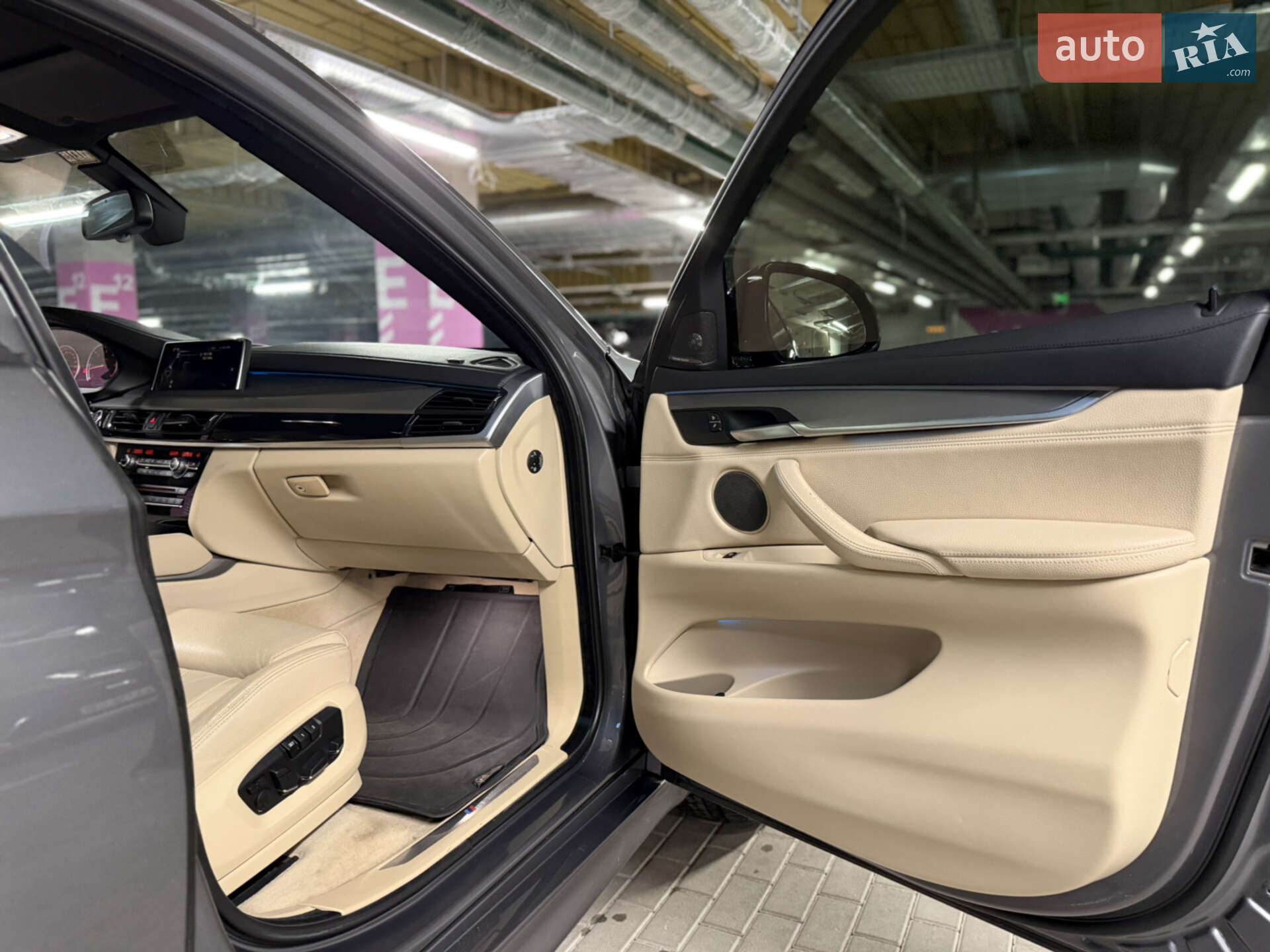 BMW X6 2015 VIN WBAKV210700R24596 фото оголошення 91 з 103
