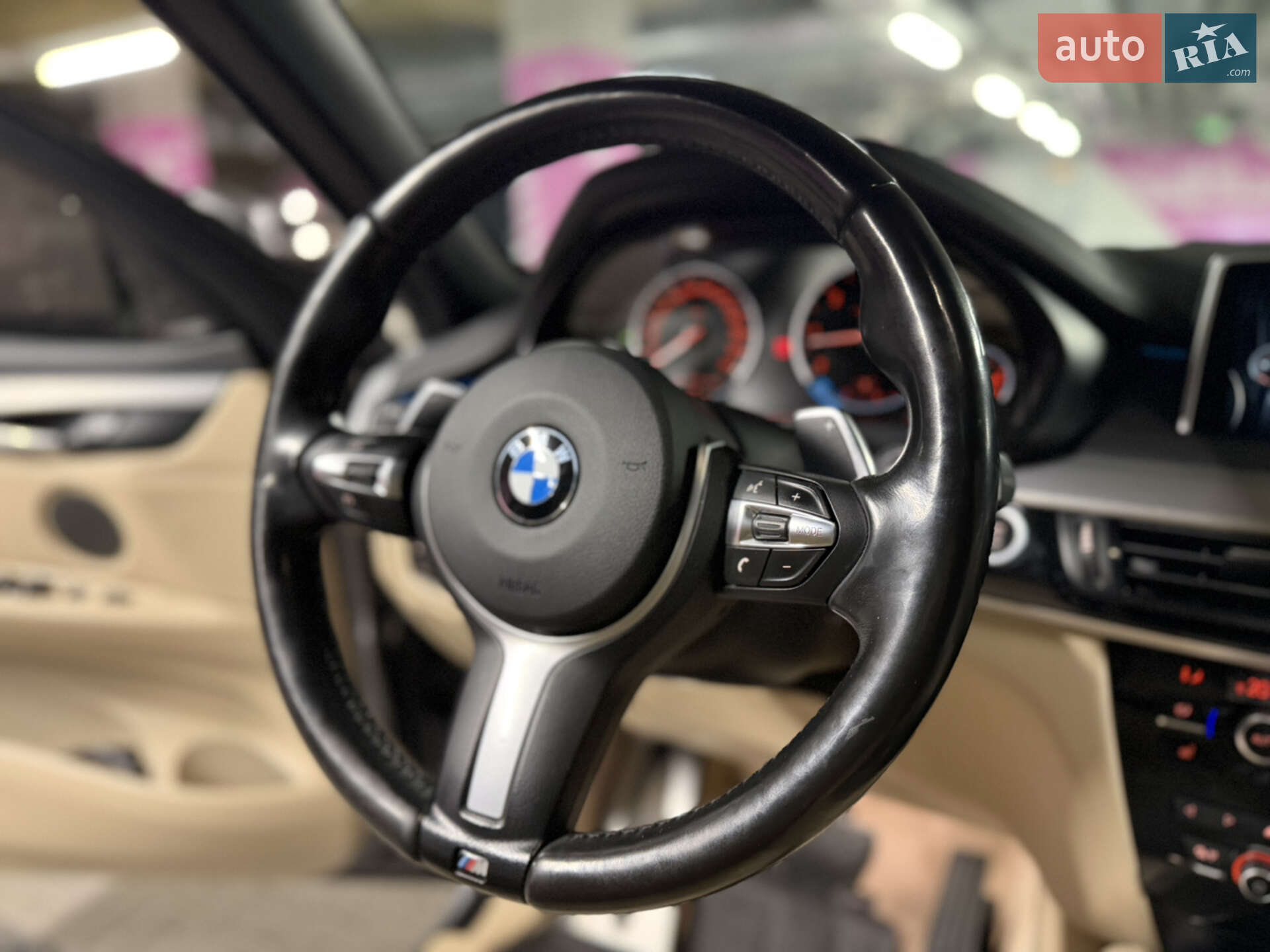 BMW X6 2015 VIN WBAKV210700R24596 фото оголошення 102 з 103