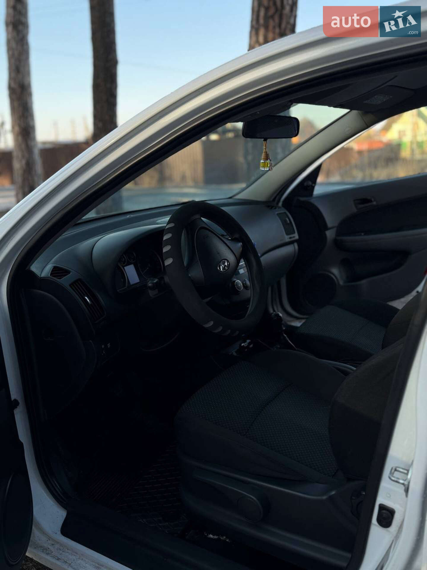 Hyundai i30 2009 VIN TMADB51CAAJ075088 фото оголошення 19 з 27