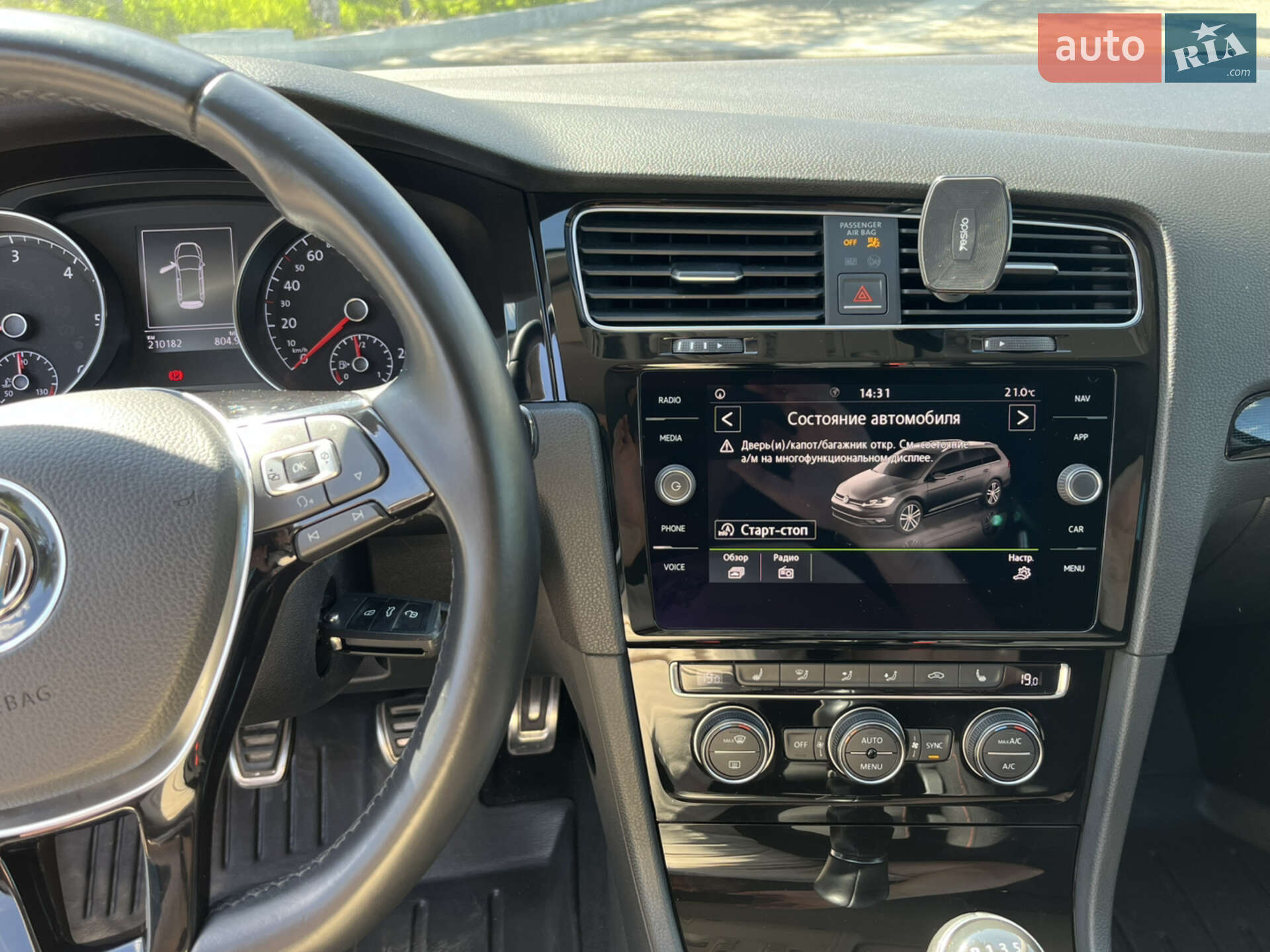 Volkswagen Golf 2017 VIN WVWZZZAUZJP507170 фото оголошення 20 з 37