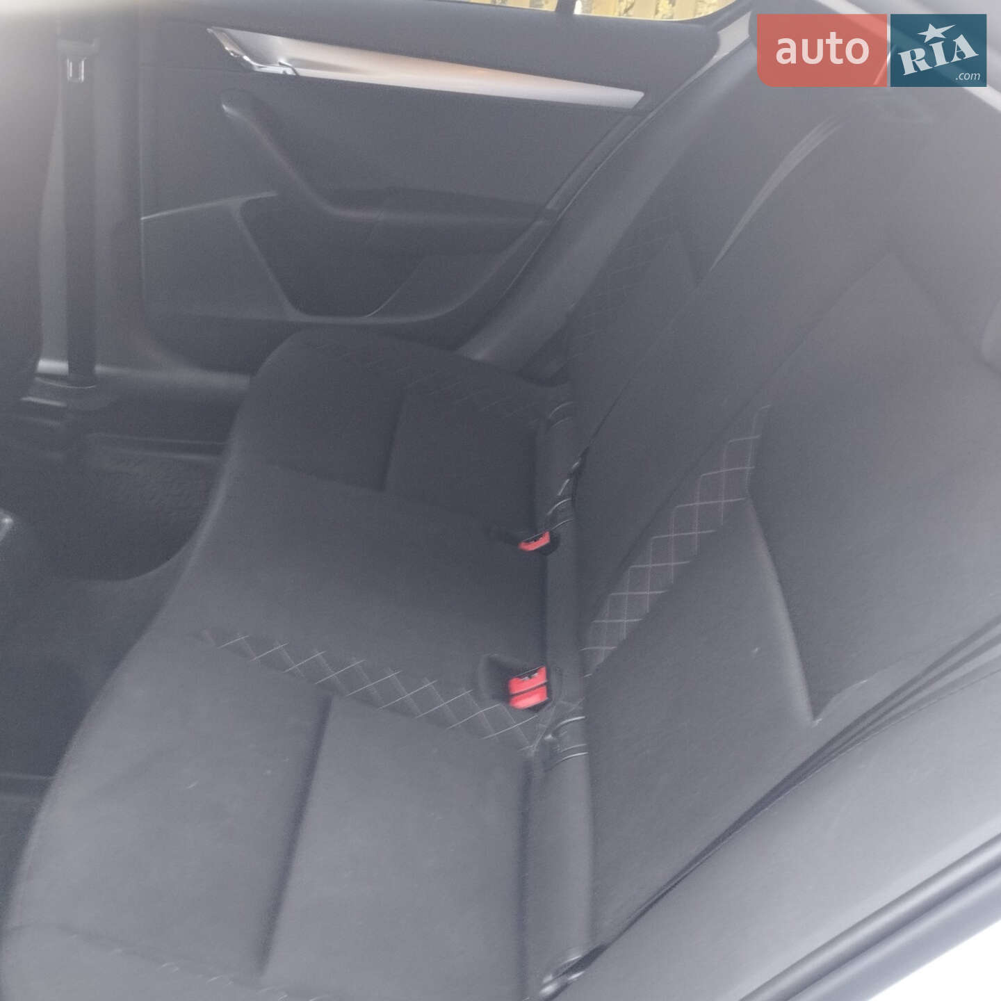 Skoda Octavia 2019 VIN TMBAN4NE9LB006387 фото оголошення 9 з 10