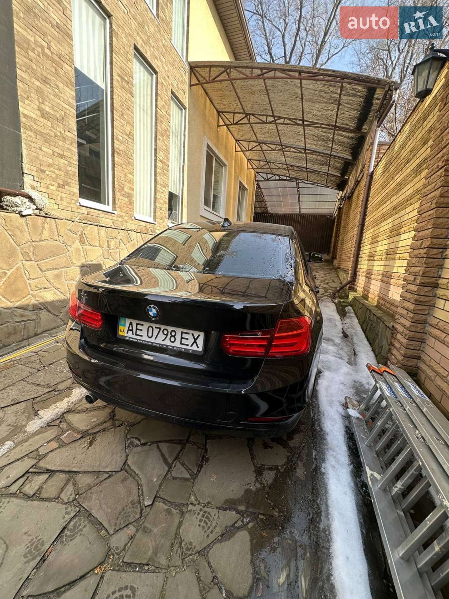 BMW 3 Series 2013 VIN WBA3D31090J552640 фото оголошення 8 з 15