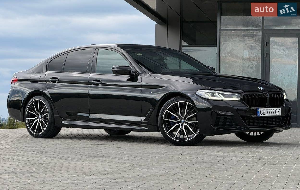 BMW 5 Series 2021 VIN WBA51BL020WX26415 фото оголошення 2 з 42