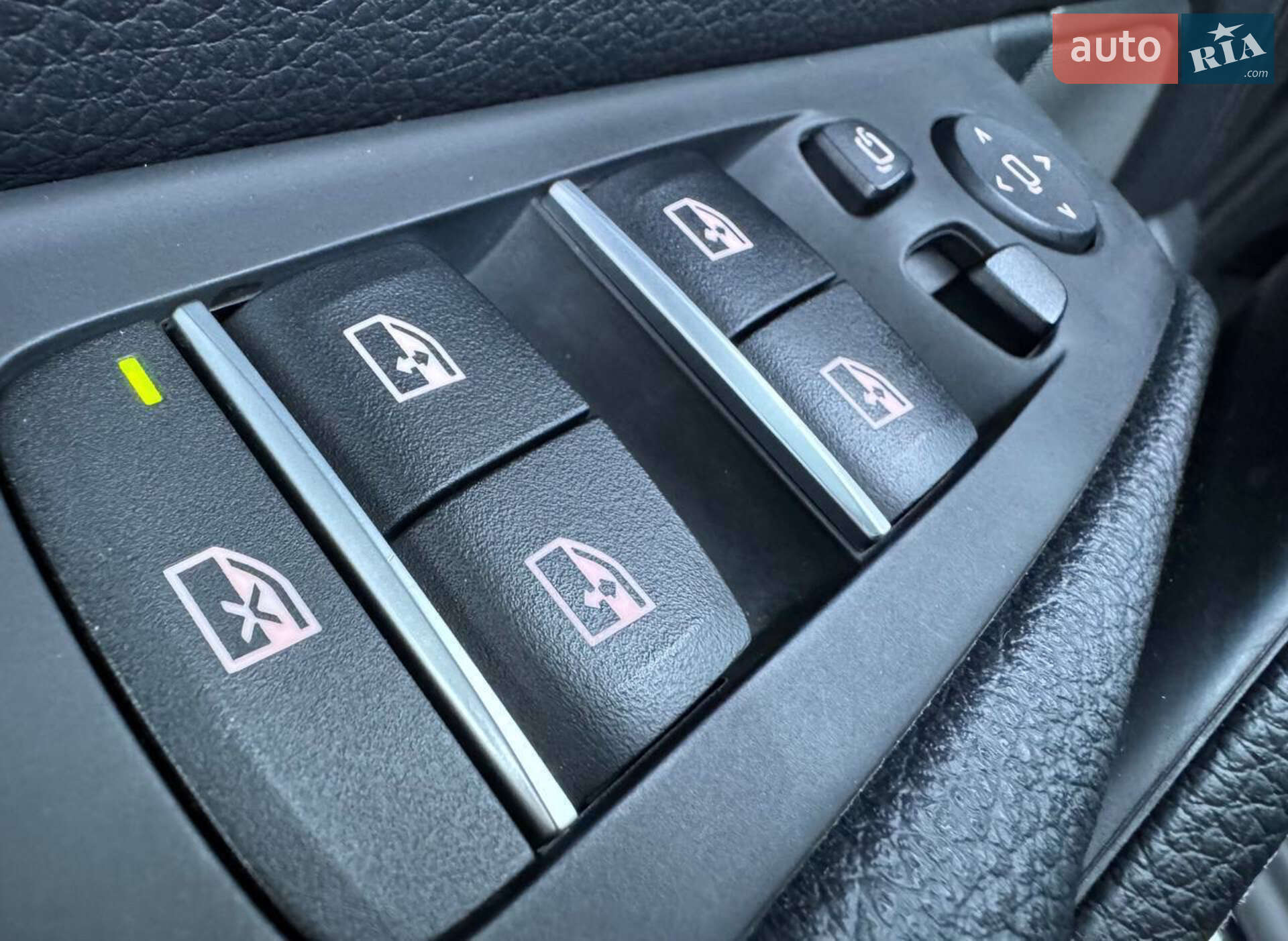 BMW 5 Series 2021 VIN WBA51BL020WX26415 фото оголошення 36 з 42