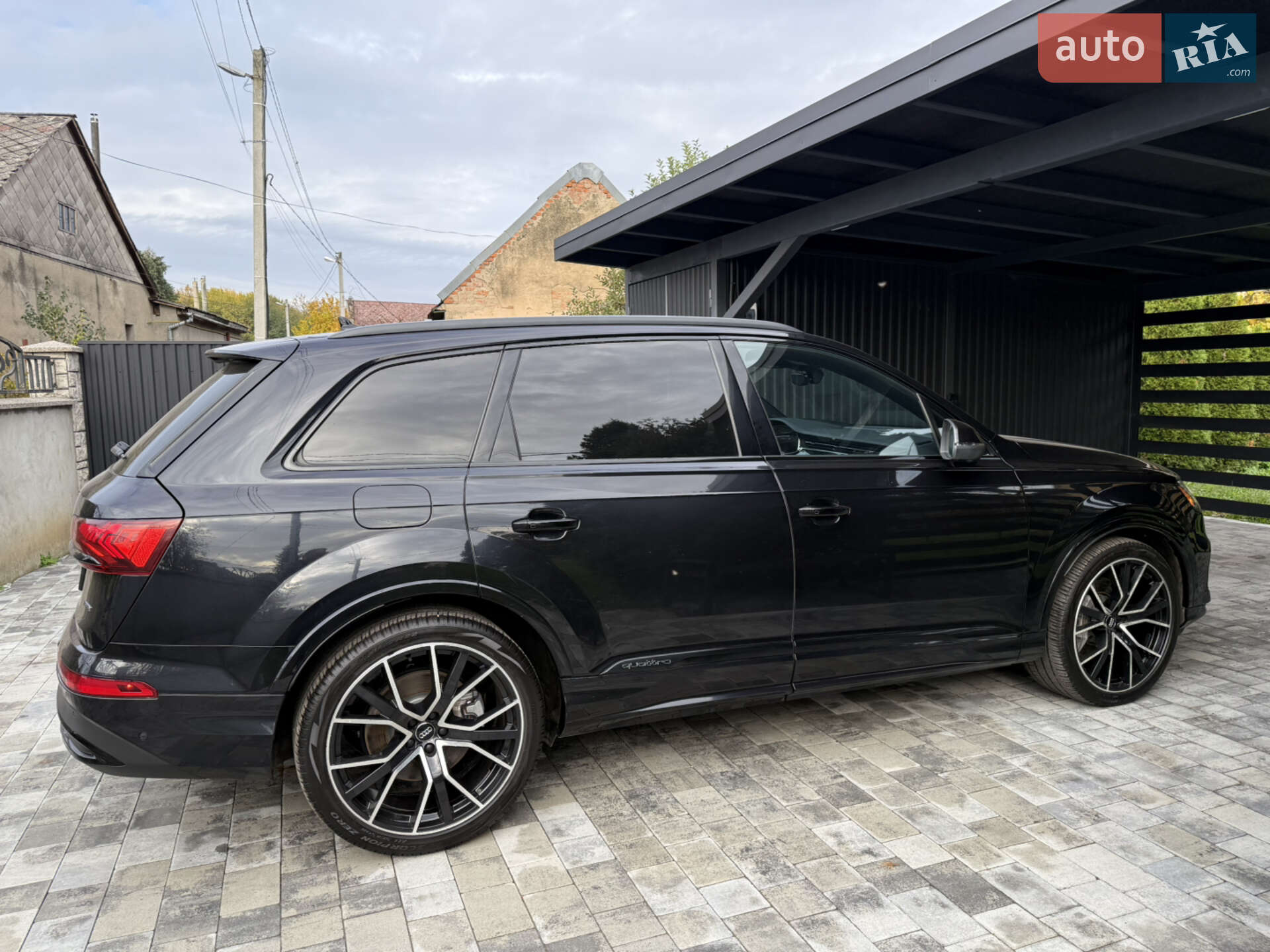 Audi Q7 2020 VIN WA1VXAF71MD011660 фото оголошення 4 з 32