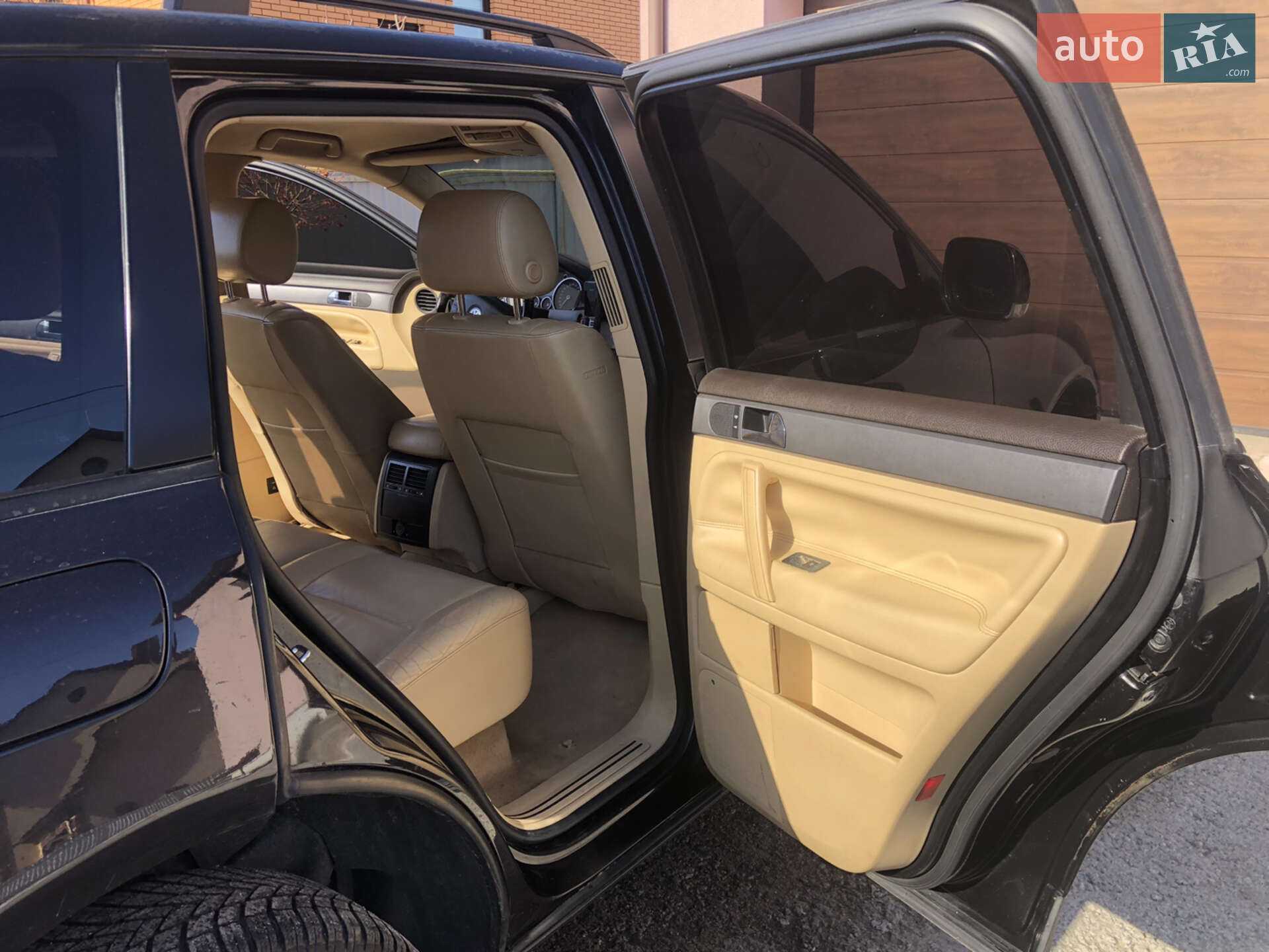 Volkswagen Touareg 2005 VIN WVGZZZ7LZ6D013760 фото оголошення 10 з 23
