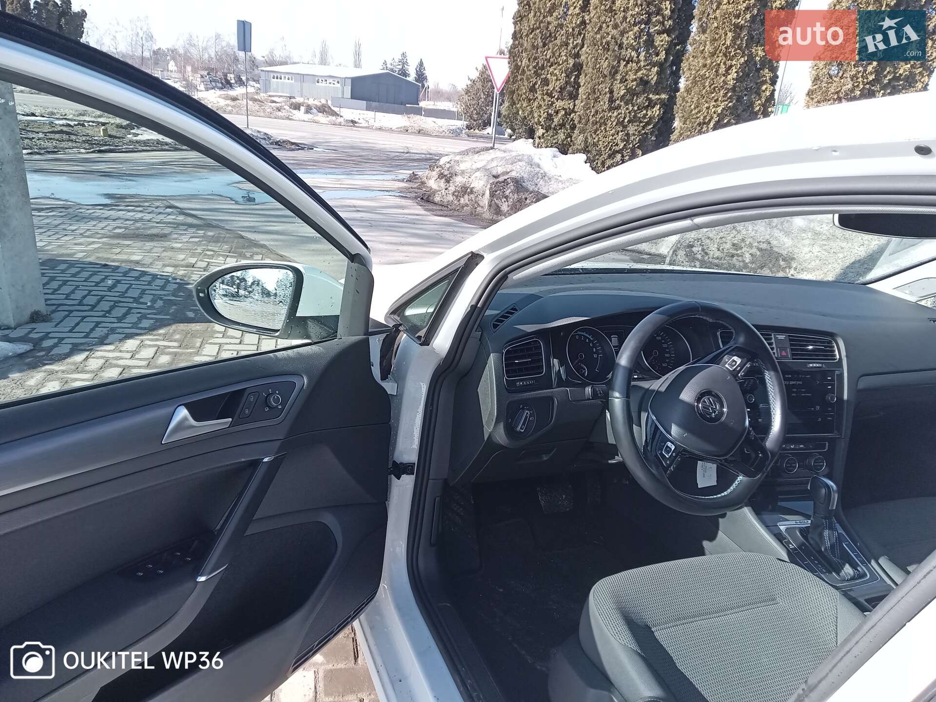 Volkswagen e-Golf 2020 VIN WVWZZZAUZLW917706 фото оголошення 13 з 51