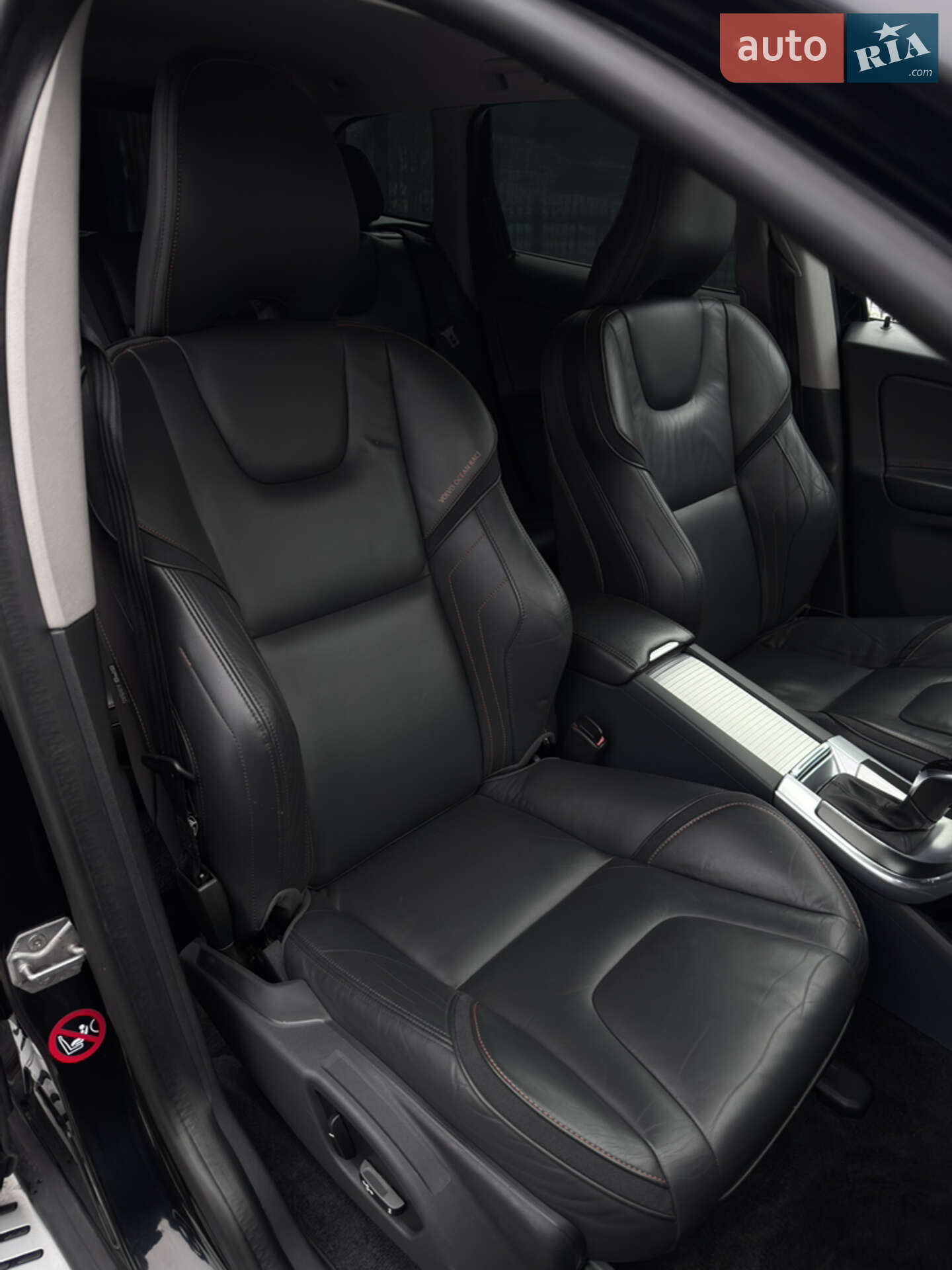 Volvo XC60 2014 VIN YV1DZ73CDF2703046 фото оголошення 19 з 32