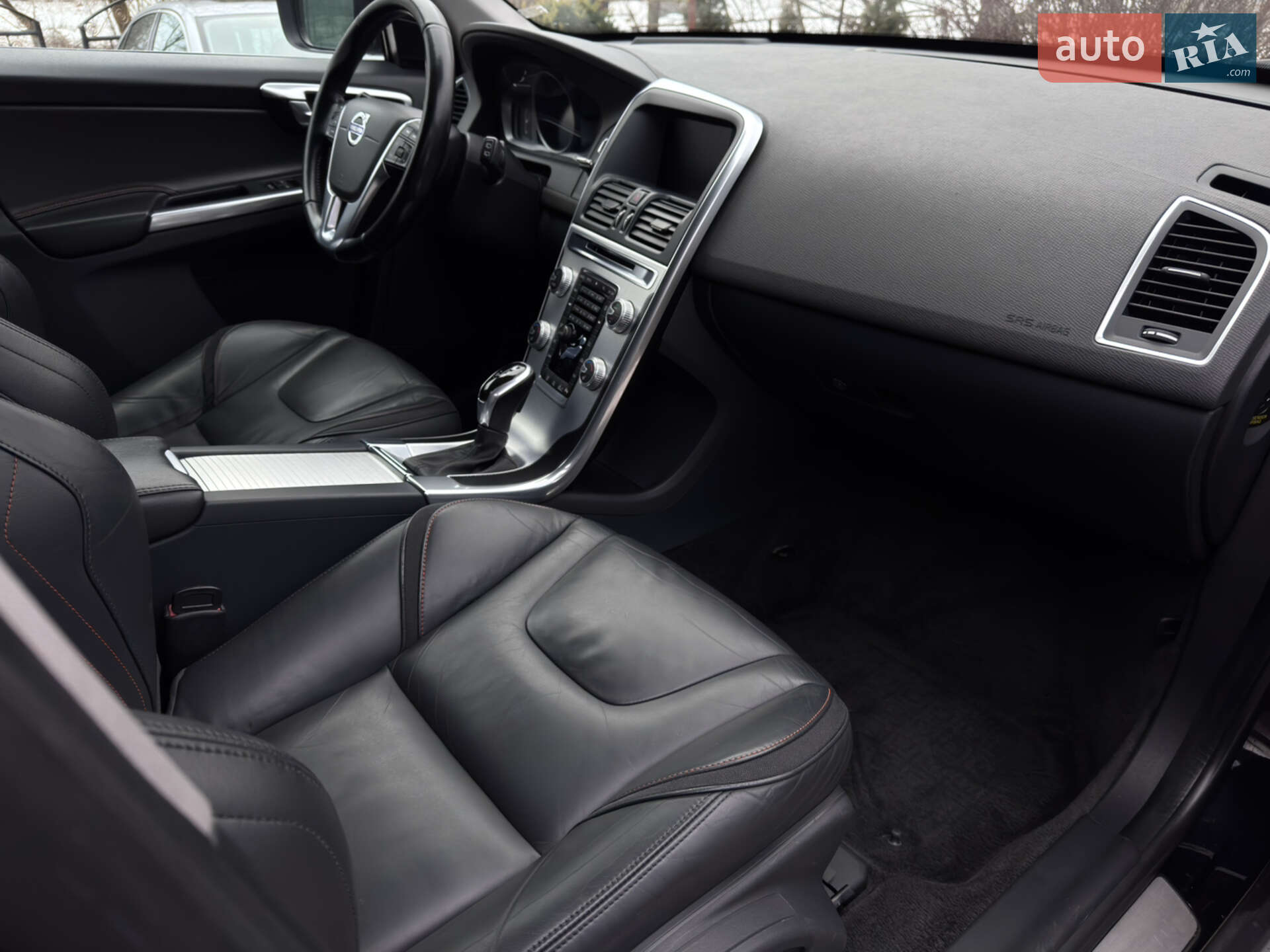 Volvo XC60 2014 VIN YV1DZ73CDF2703046 фото оголошення 21 з 32