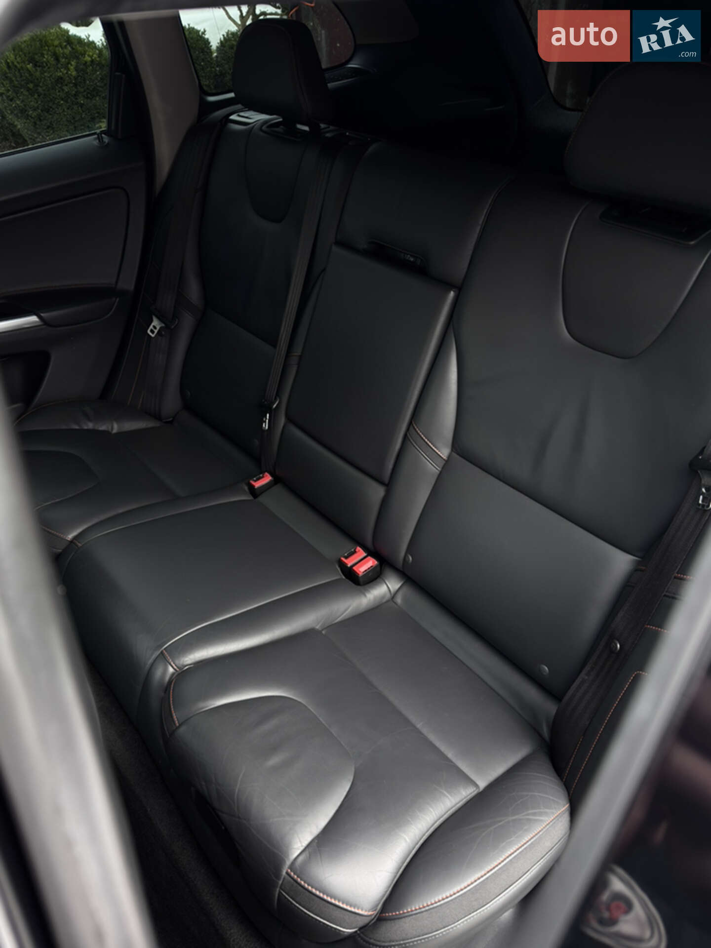 Volvo XC60 2014 VIN YV1DZ73CDF2703046 фото оголошення 24 з 32