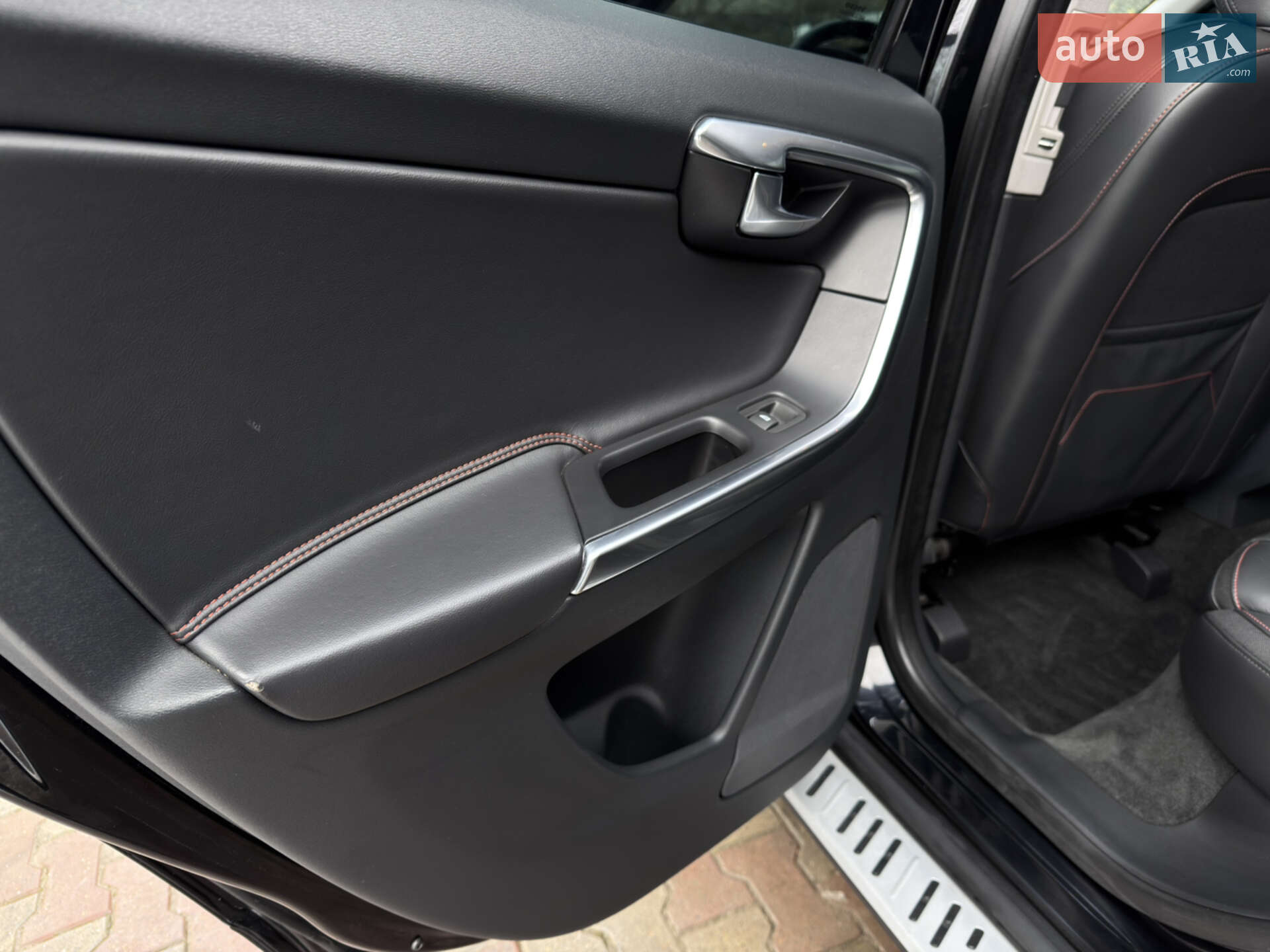Volvo XC60 2014 VIN YV1DZ73CDF2703046 фото оголошення 29 з 32