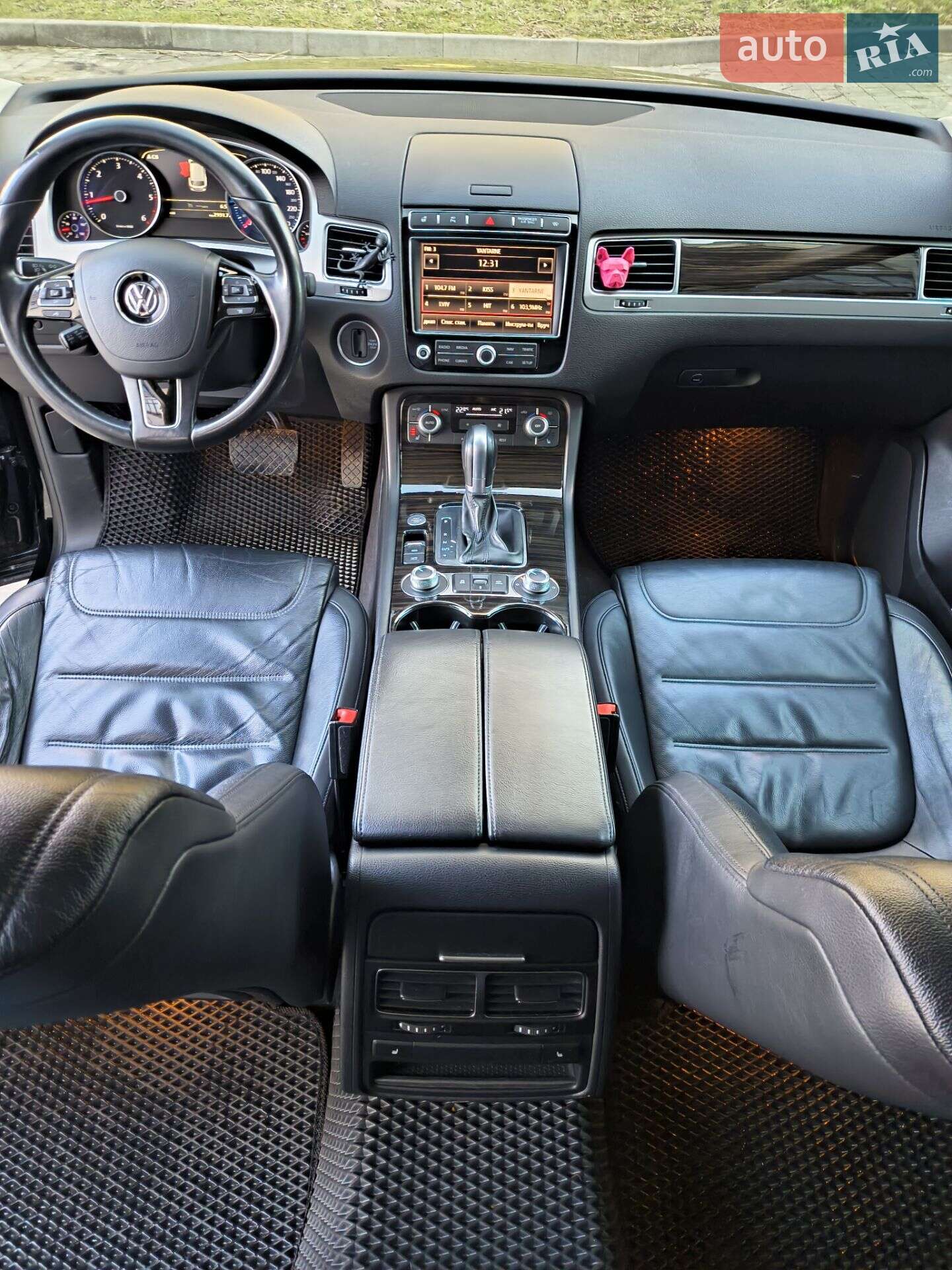 Volkswagen Touareg 2017 VIN WVGZZZ7PZHD025755 фото оголошення 9 з 35