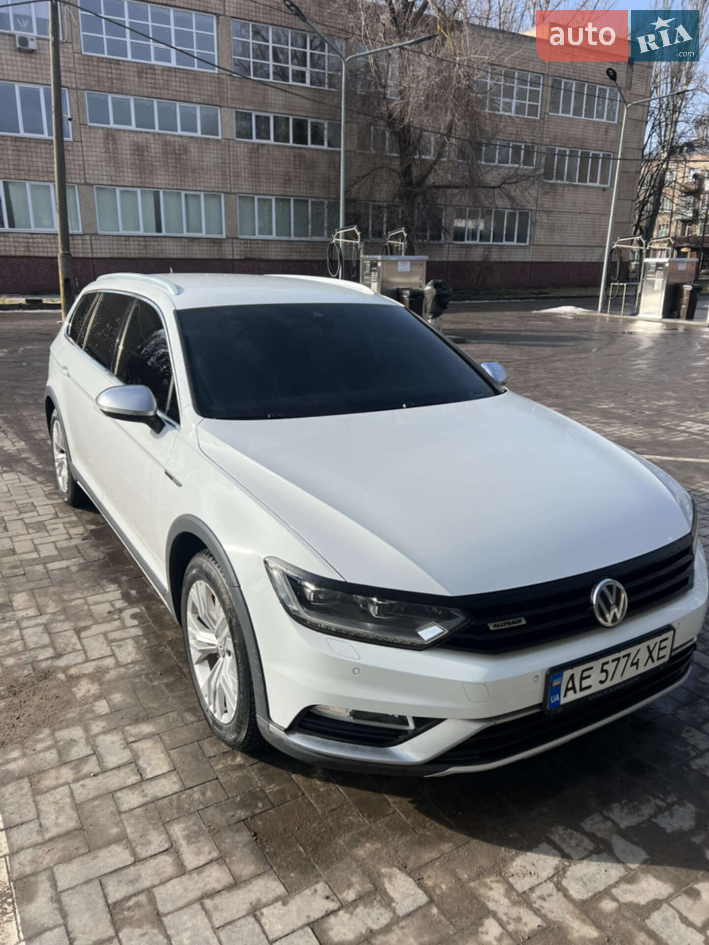 Volkswagen Passat Alltrack 2019 VIN WVWZZZ3CZKE203350 фото оголошення 4 з 31