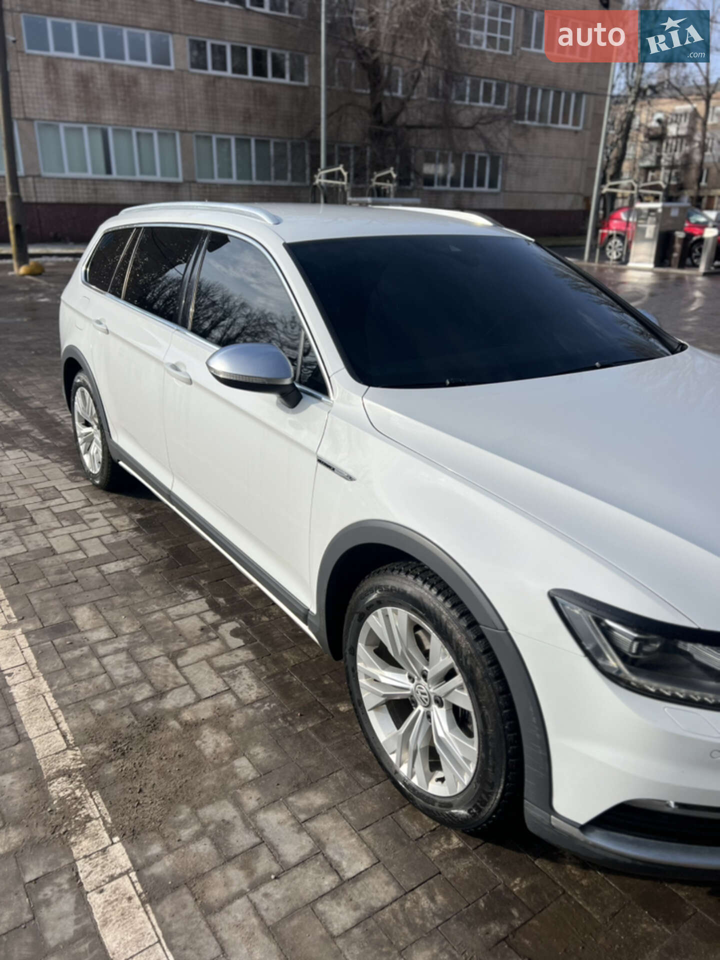 Volkswagen Passat Alltrack 2019 VIN WVWZZZ3CZKE203350 фото оголошення 12 з 31