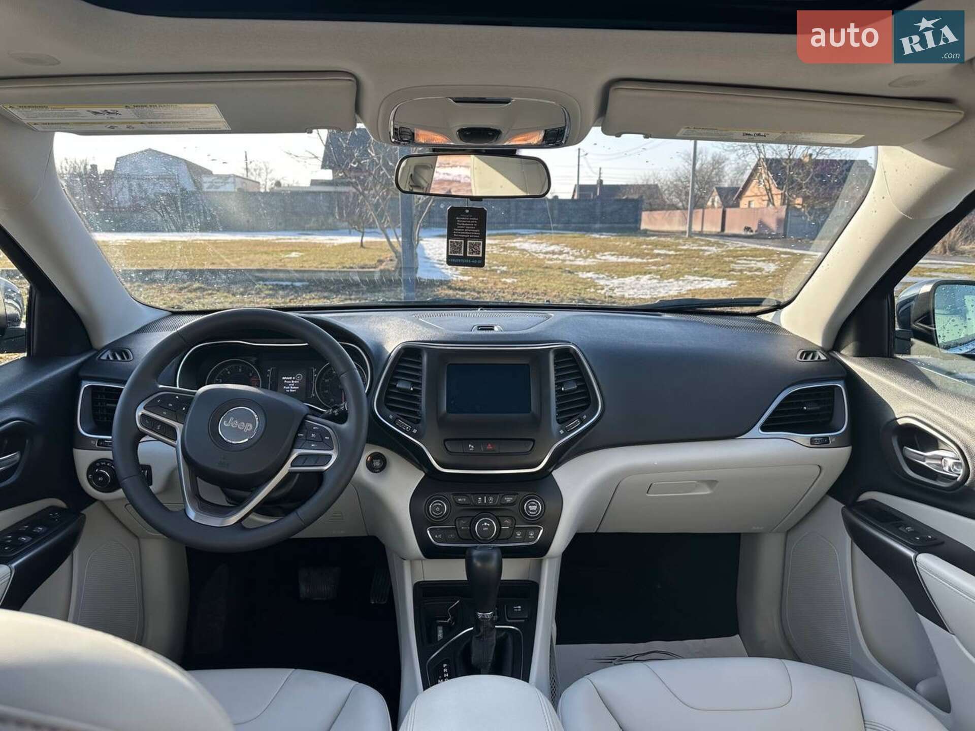 Jeep Cherokee 2019 VIN 1C4PJLLB9LD536114 фото оголошення 9 з 12