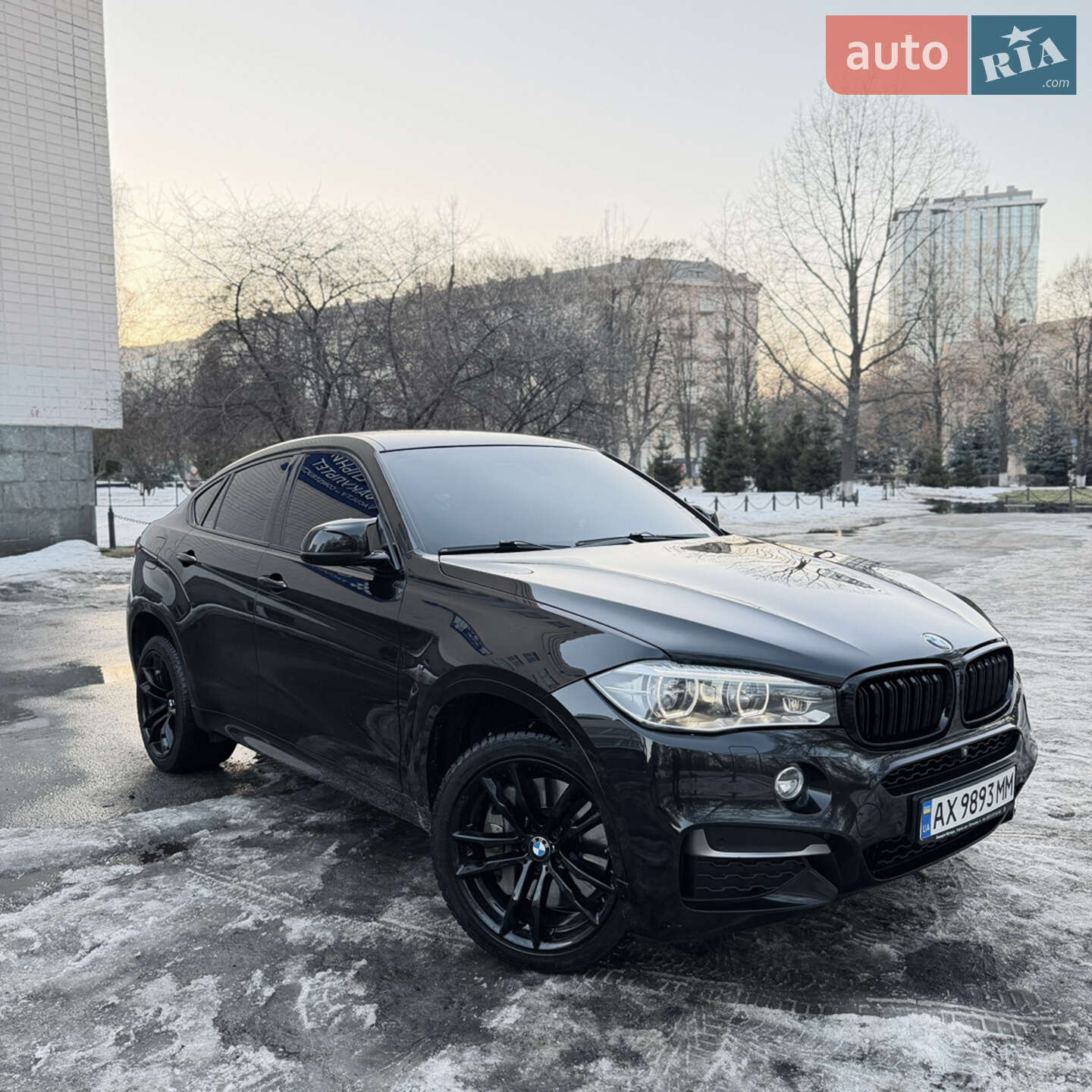 BMW X6 2017 VIN WBAKV610X00W35977 фото оголошення 7 з 28