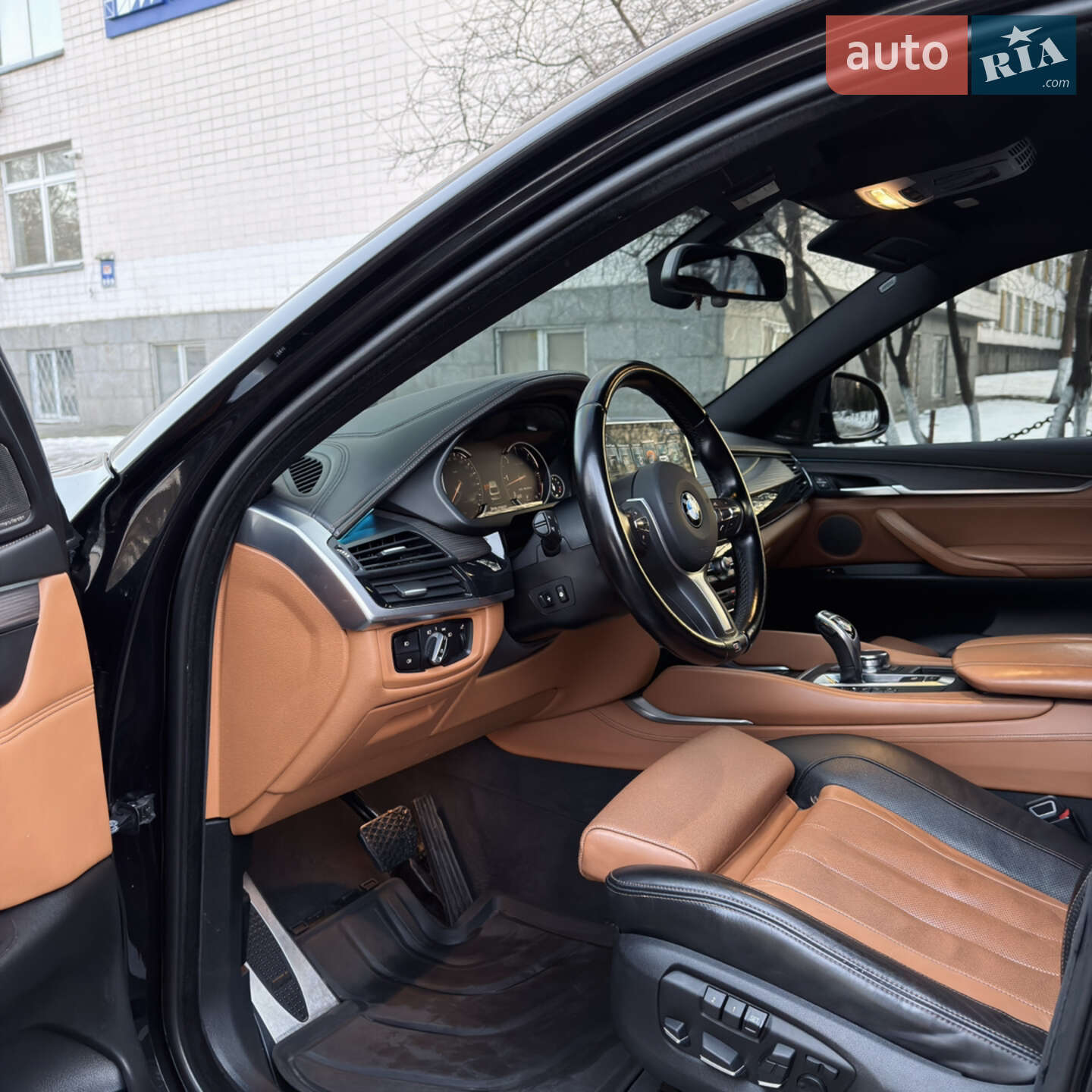 BMW X6 2017 VIN WBAKV610X00W35977 фото оголошення 24 з 28