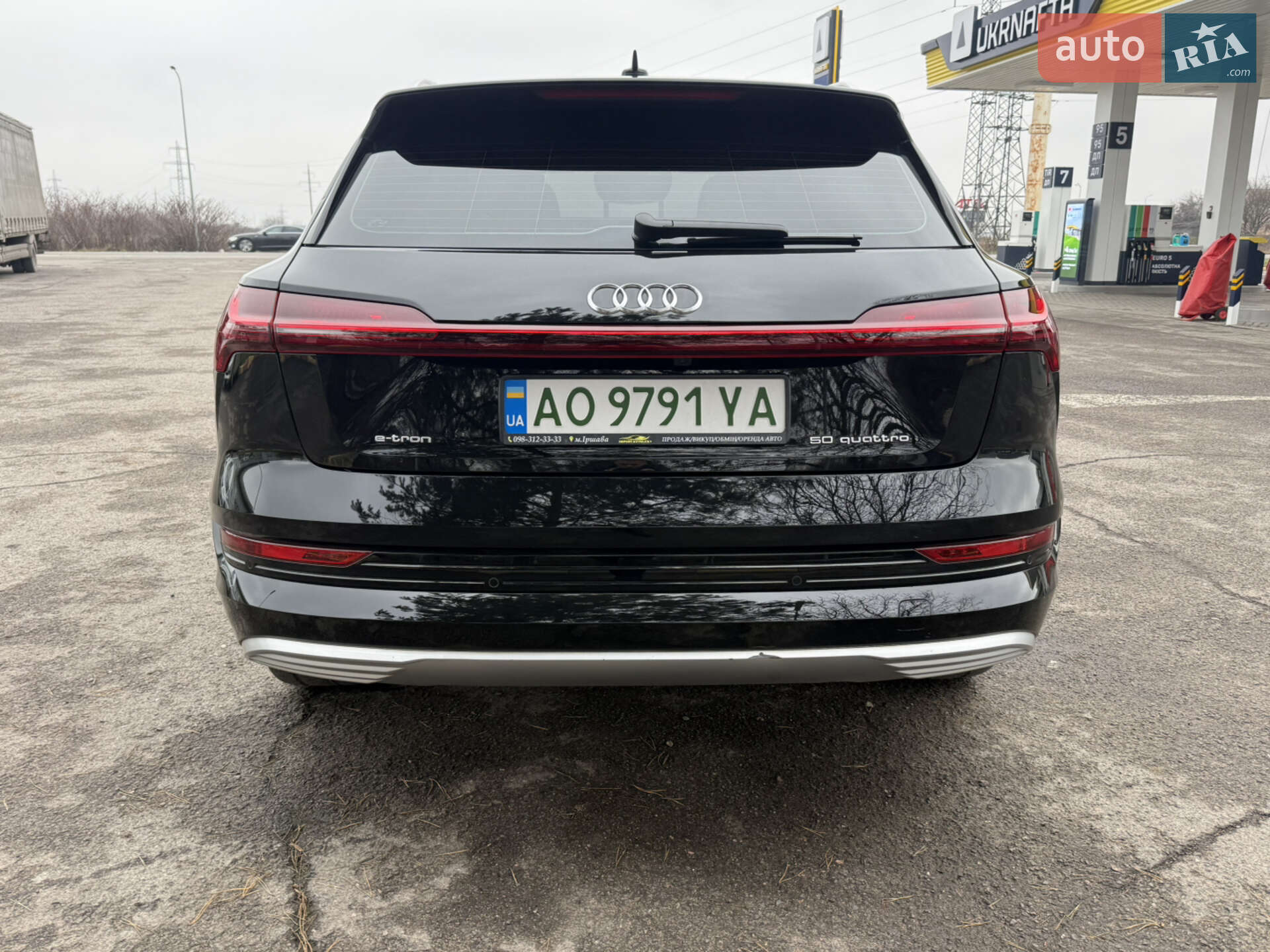 Audi e-tron 2020 VIN WAUZZZGE9LB014598 фото оголошення 8 з 43