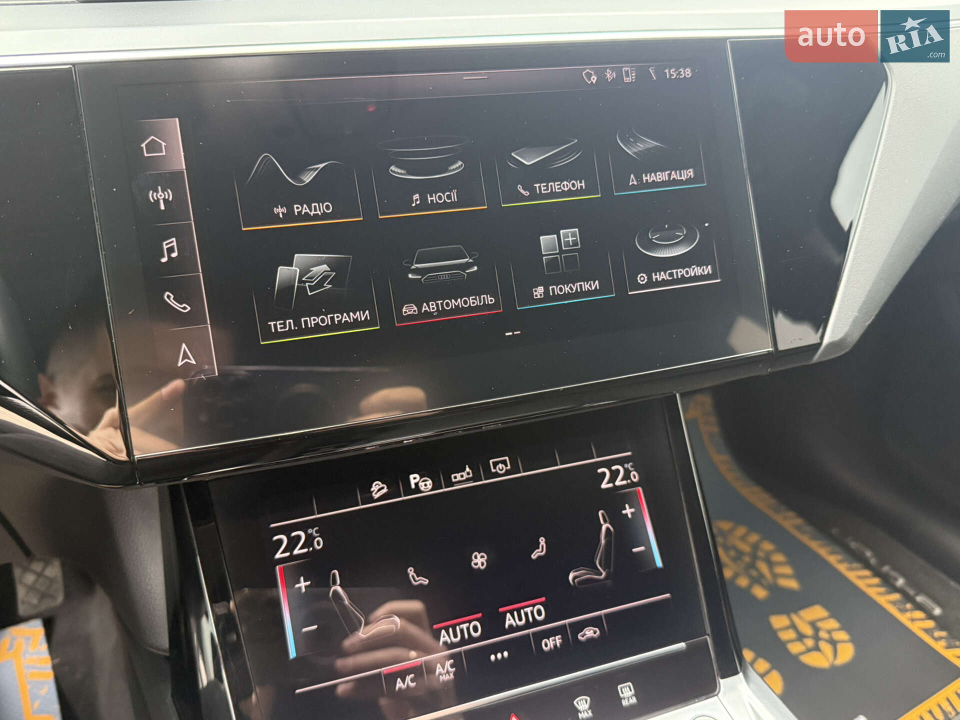 Audi e-tron 2020 VIN WAUZZZGE9LB014598 фото оголошення 23 з 43