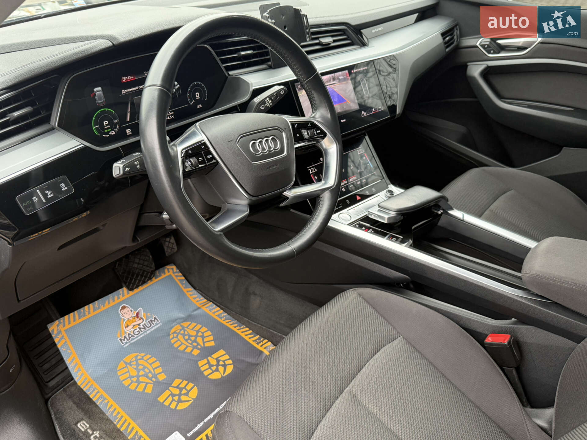 Audi e-tron 2020 VIN WAUZZZGE9LB014598 фото оголошення 29 з 43