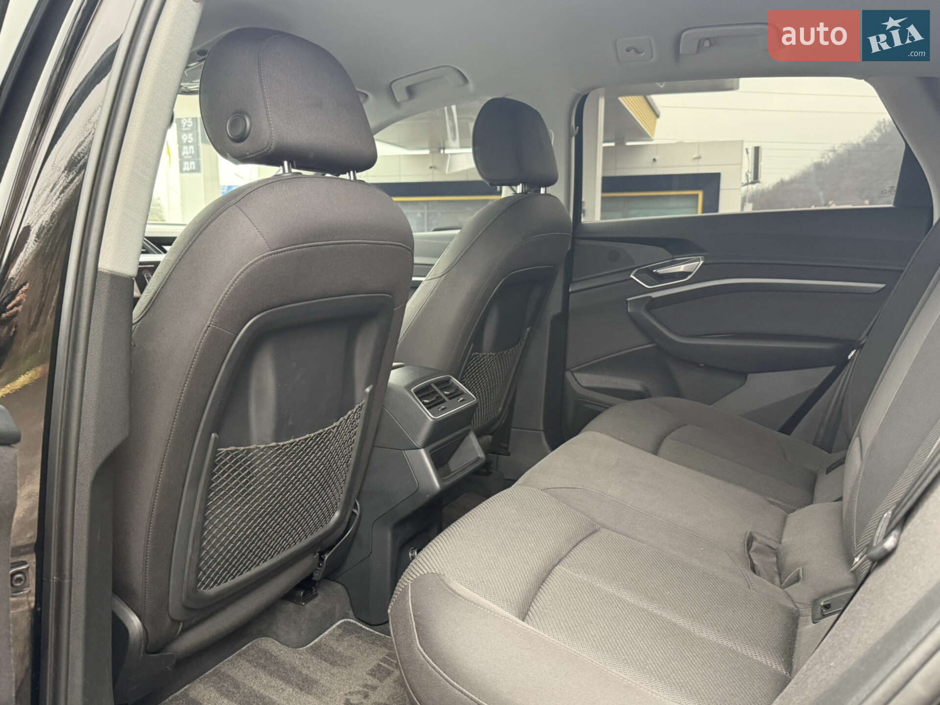 Audi e-tron 2020 VIN WAUZZZGE9LB014598 фото оголошення 33 з 43