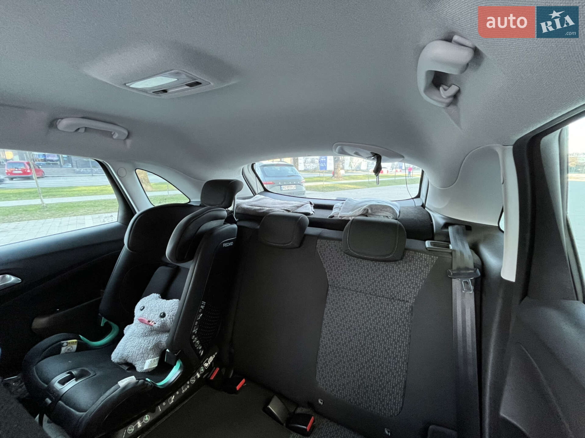 Opel Crossland 2022 VIN W0V7D9EE7N4386580 фото оголошення 16 з 18