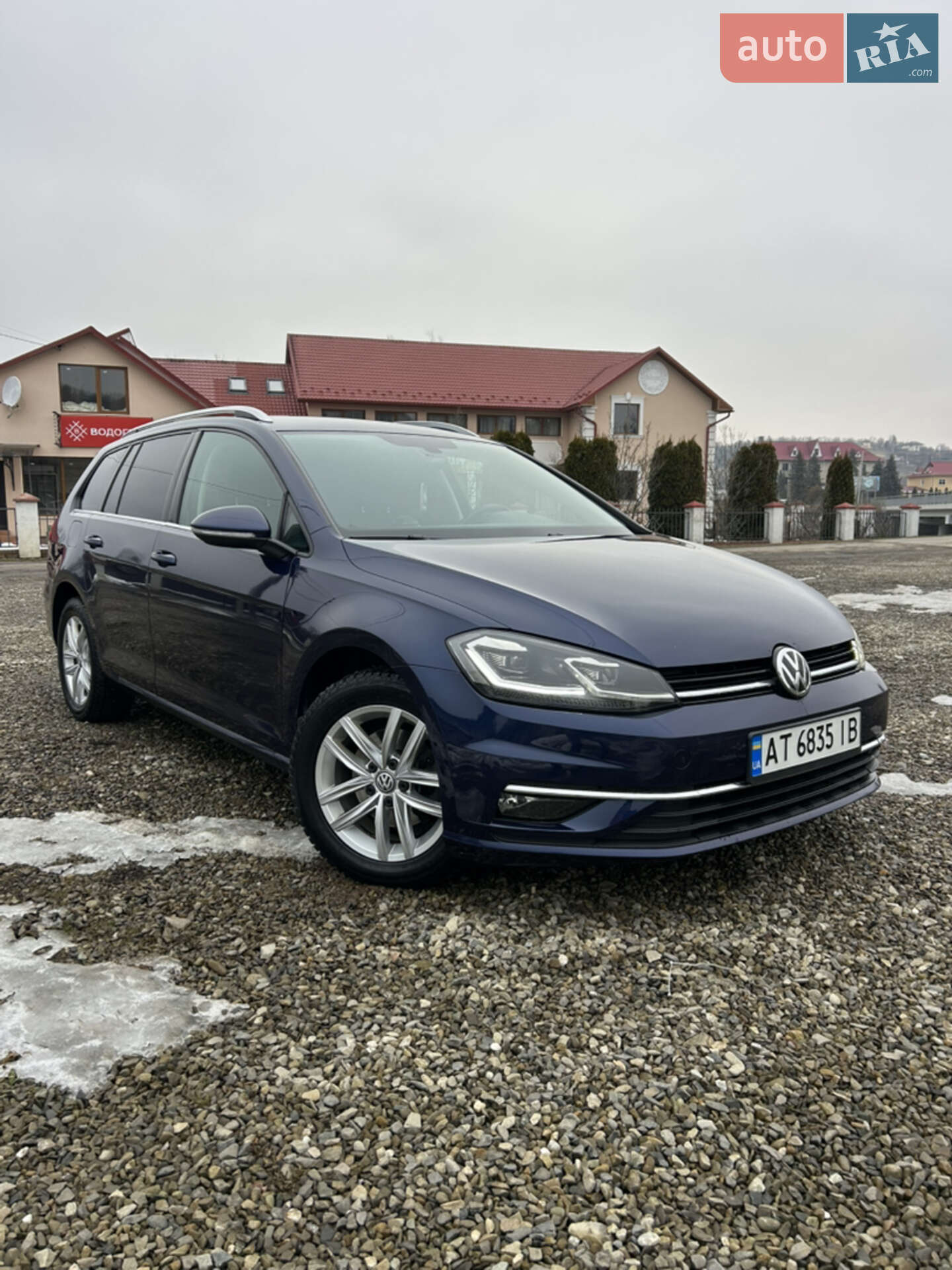 Volkswagen Golf 2018 VIN WVWZZZAUZJP599764 фото оголошення 4 з 10