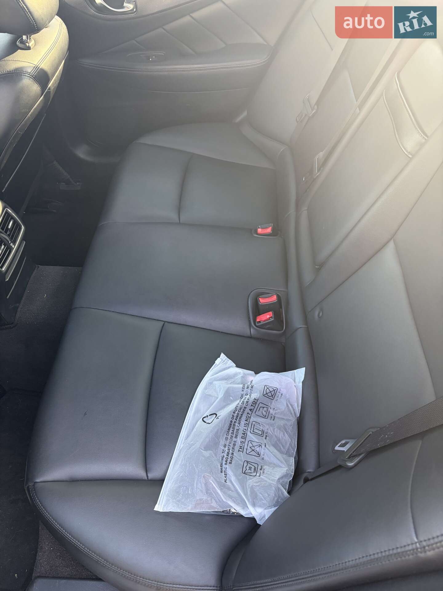 Infiniti Q50 2016 VIN JN1EV7AR7HM830091 фото оголошення 3 з 9