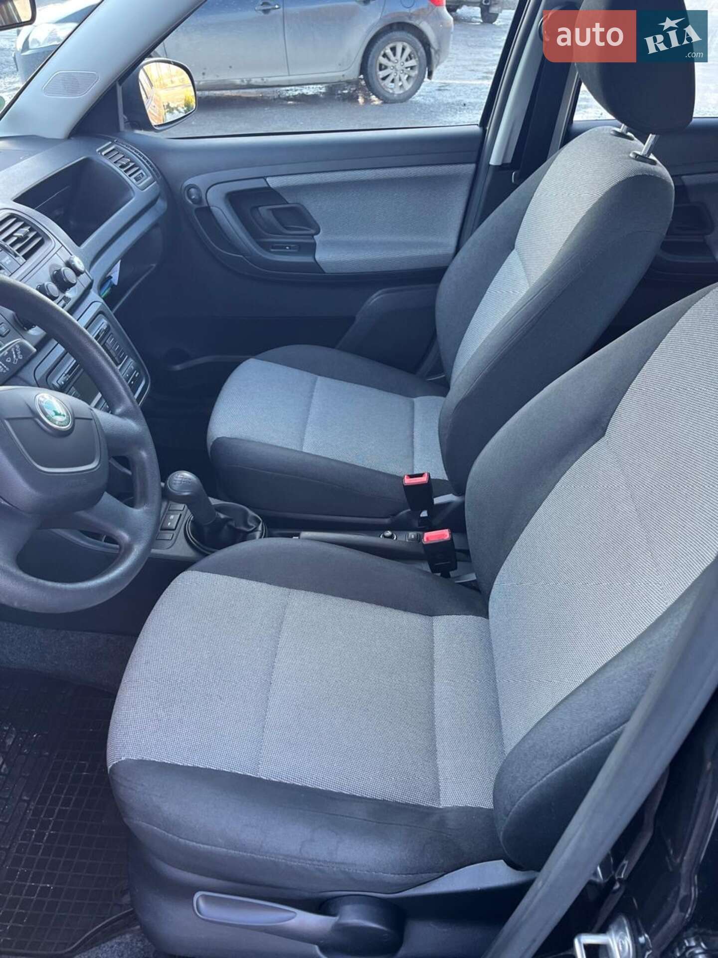 Skoda Fabia 2009 VIN TMBFC65JXA3056615 фото оголошення 6 з 9