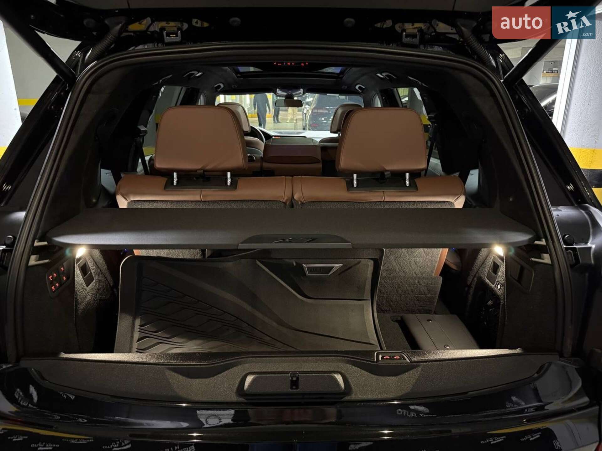 BMW X7 2022 VIN WBACW010X09K94459 фото оголошення 34 з 119