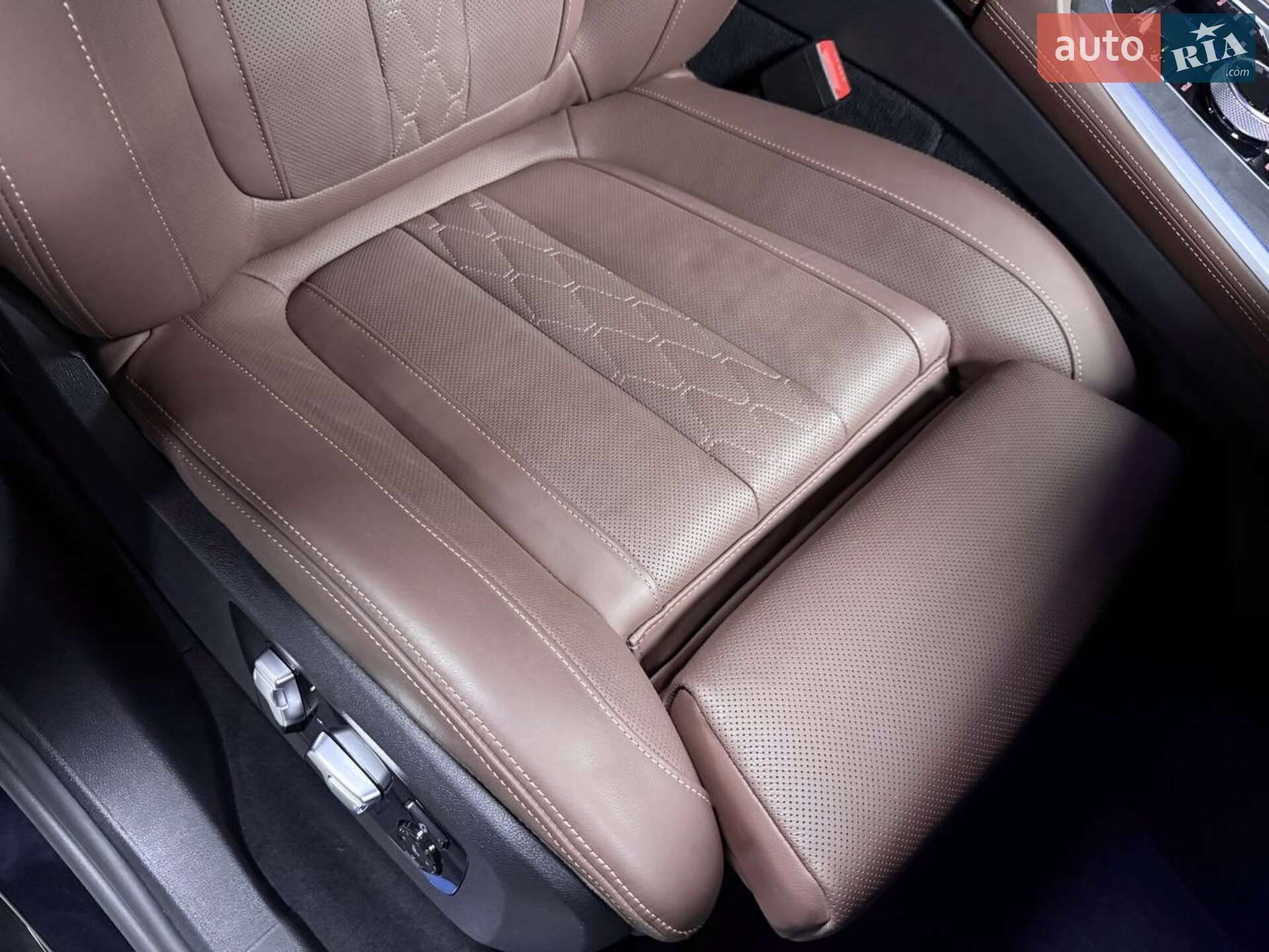 BMW X7 2022 VIN WBACW010X09K94459 фото оголошення 104 з 119