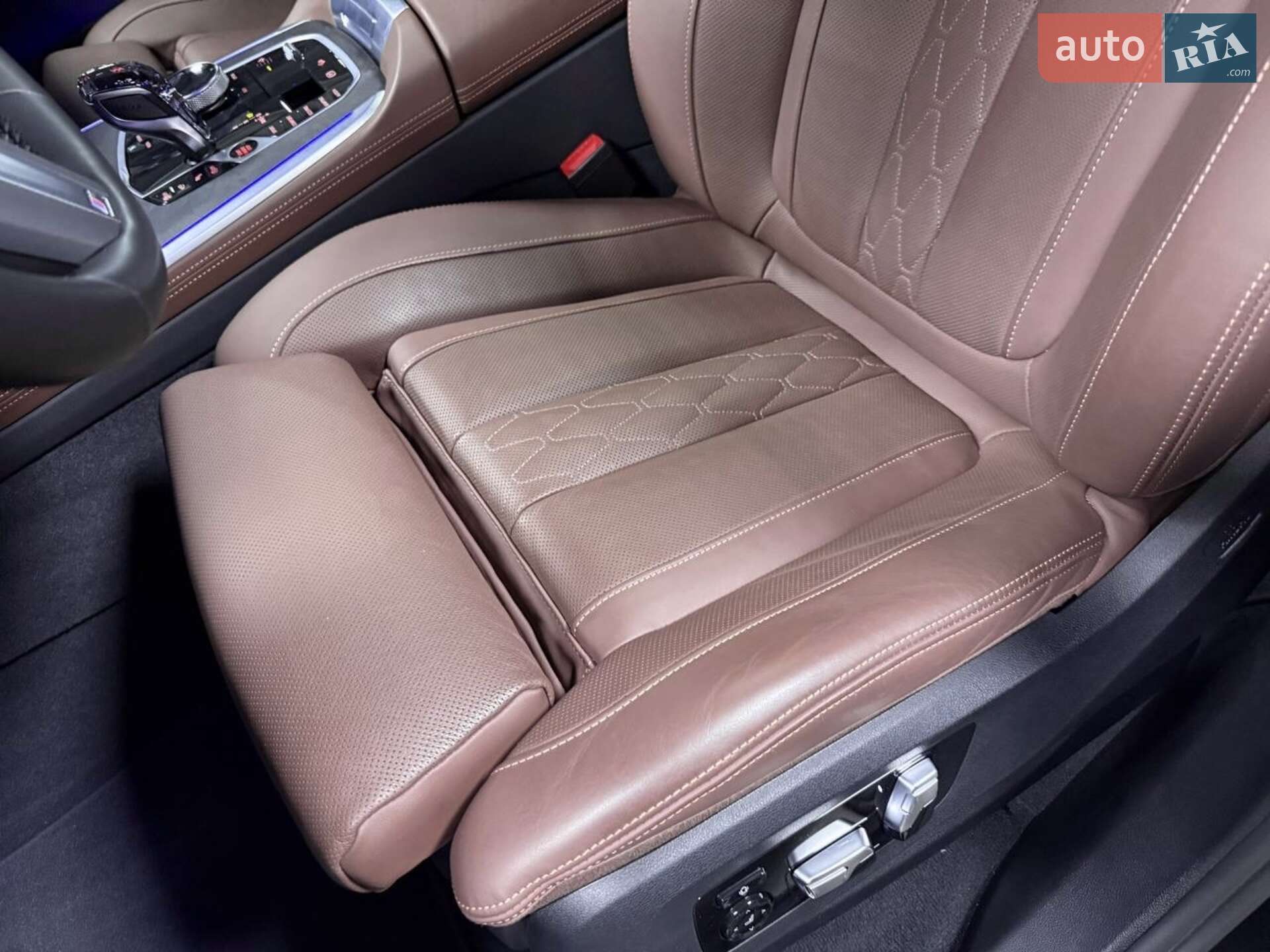 BMW X7 2022 VIN WBACW010X09K94459 фото оголошення 49 з 119