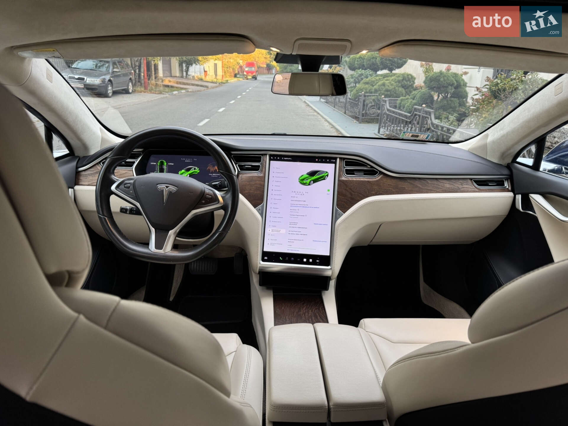 Tesla Model S 2017 VIN 5YJSA1E29HF217288 фото оголошення 3 з 14