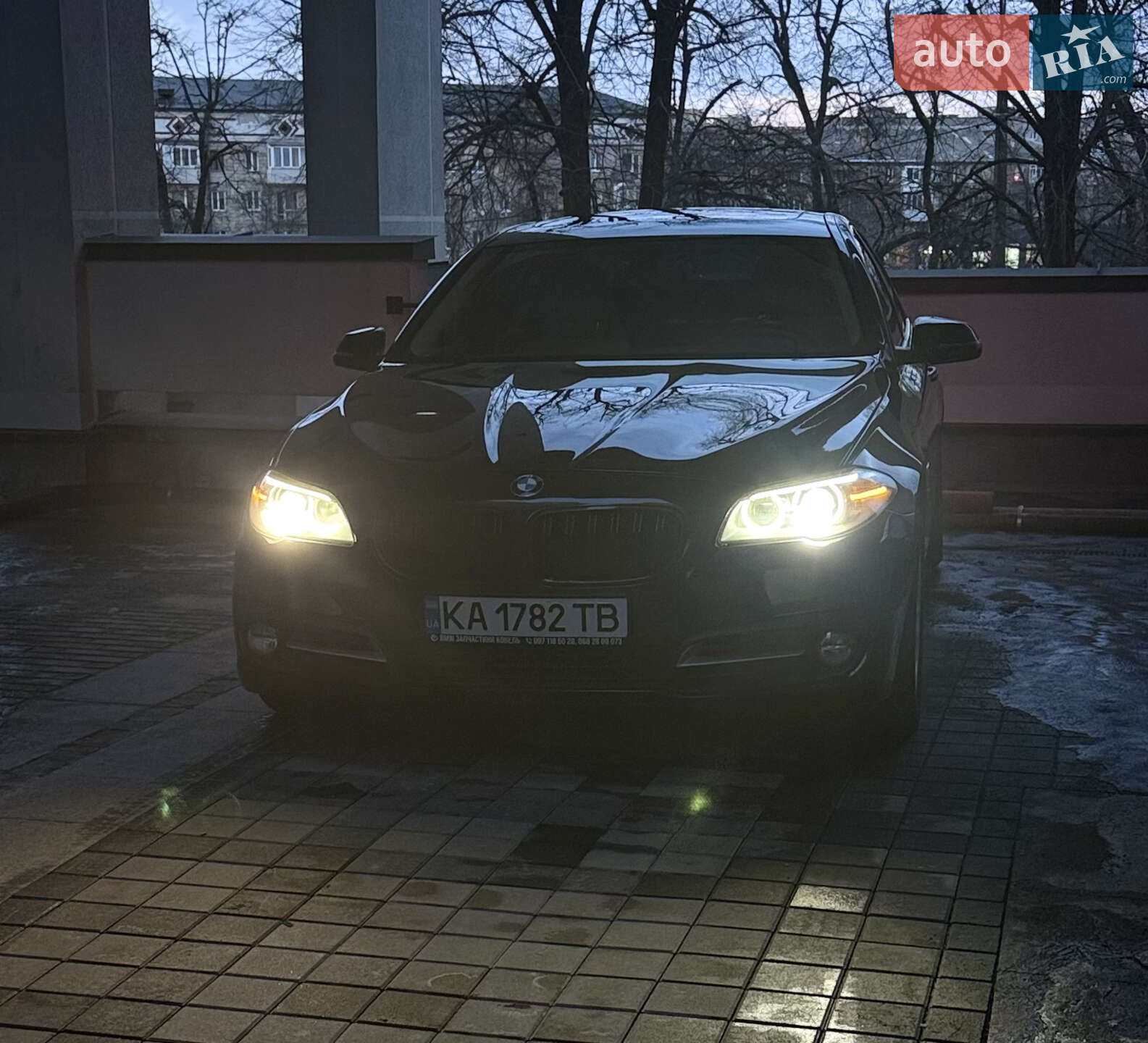 BMW 5 Series 2015 VIN WBA5A5C57GD529324 фото оголошення 6 з 13
