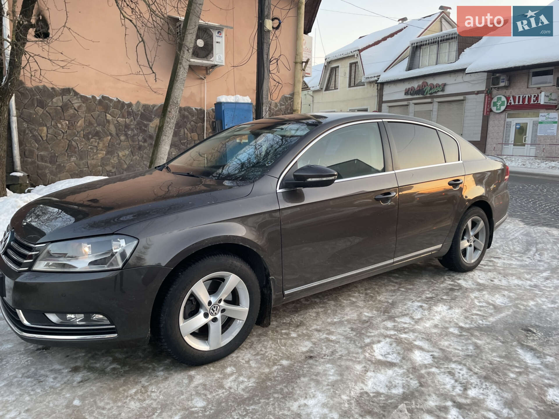 Volkswagen Passat 2013 VIN WVWZZZ3CZEE057621 фото оголошення 8 з 15