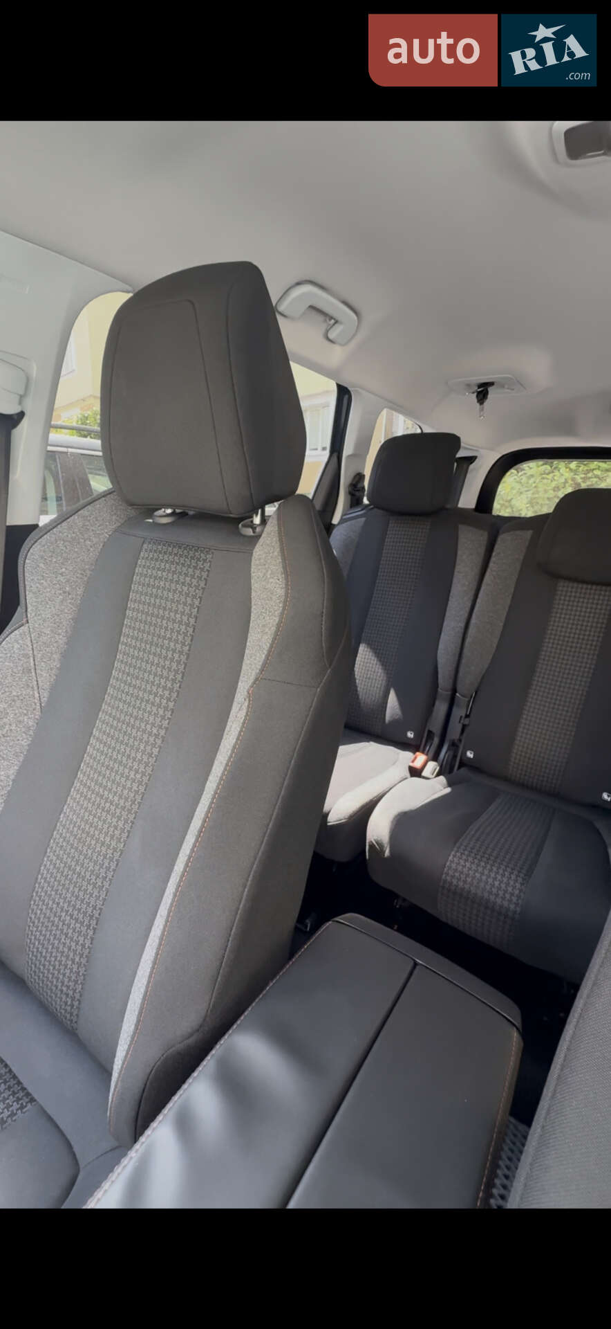 Peugeot 5008 2018 VIN VF3MCYHZRJL039613 фото оголошення 50 з 51