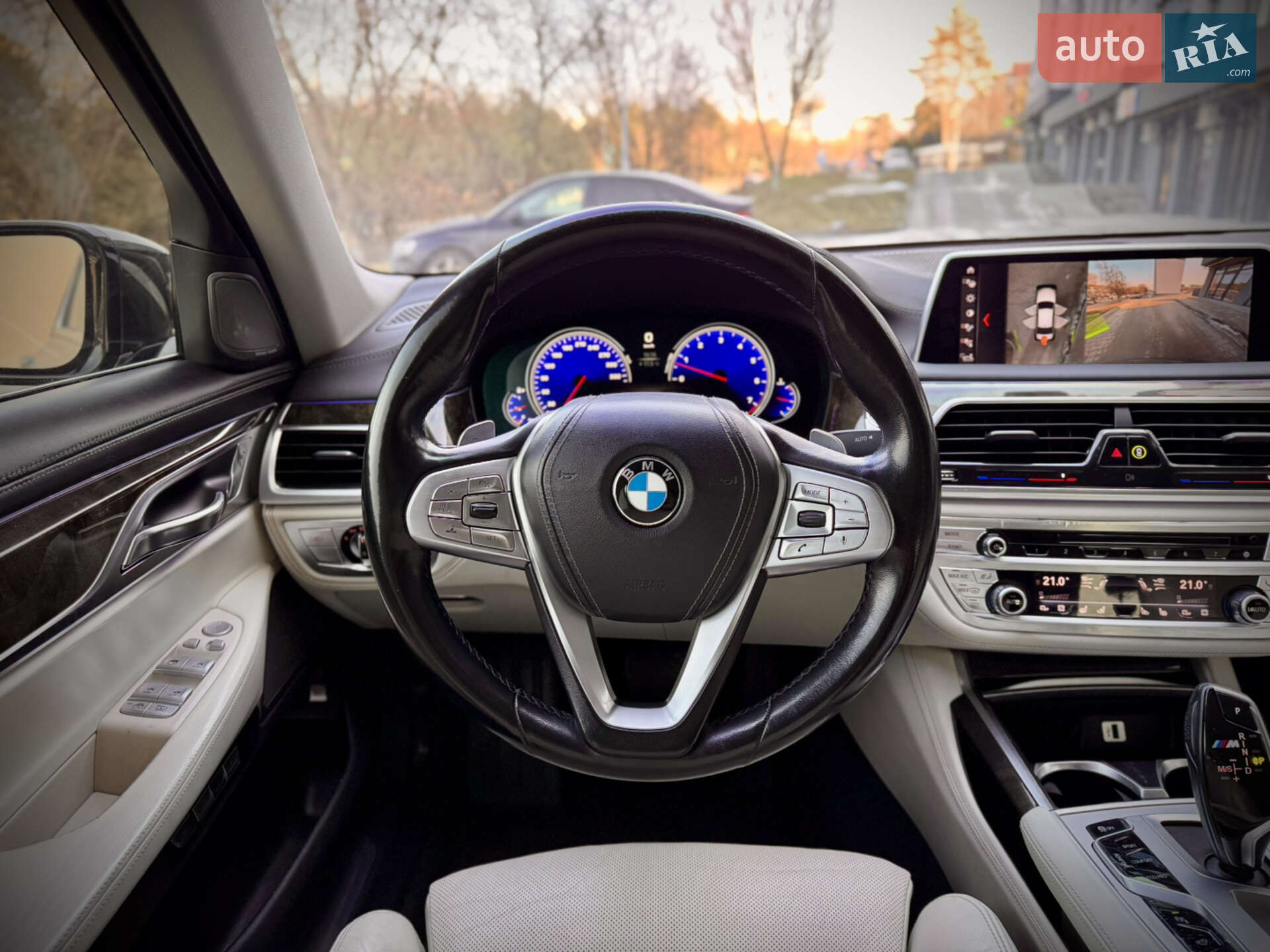BMW 7 Series 2015 VIN WBA7E2C54GG504438 фото оголошення 15 з 29