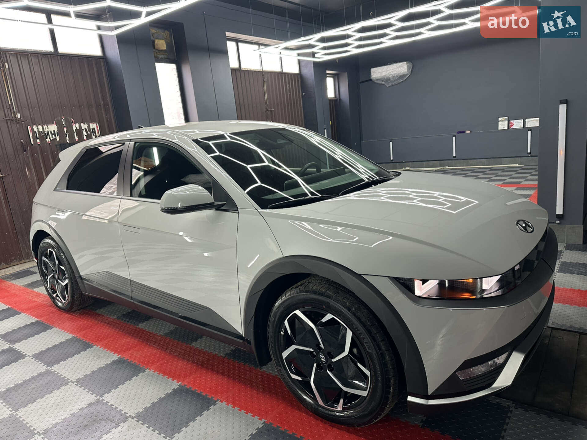 Hyundai Ioniq 5 2023 VIN KM8KNDDF6RU254099 фото оголошення 2 з 26
