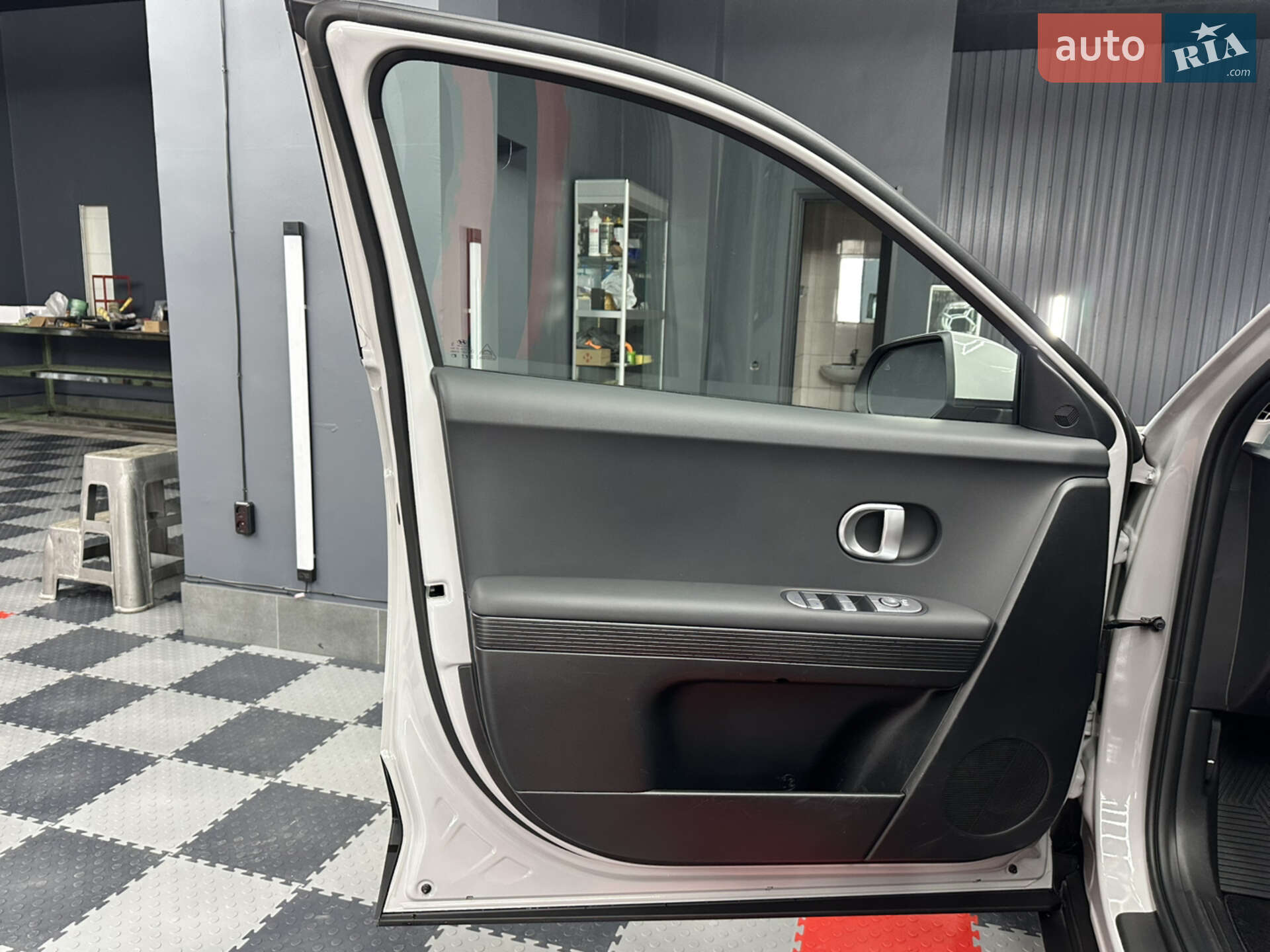 Hyundai Ioniq 5 2023 VIN KM8KNDDF6RU254099 фото оголошення 12 з 26