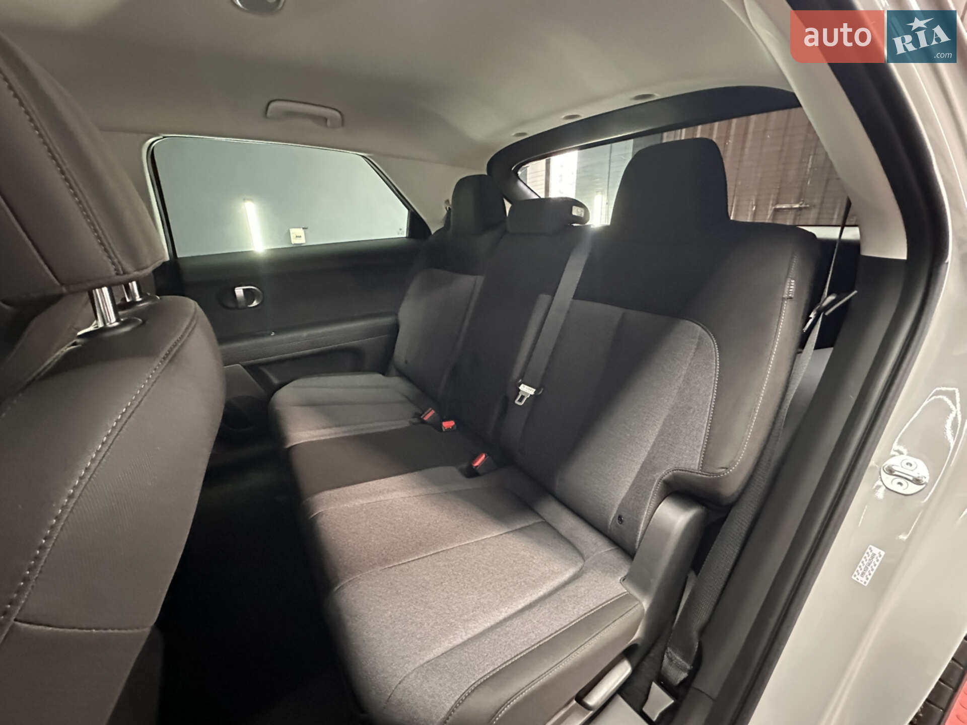 Hyundai Ioniq 5 2023 VIN KM8KNDDF6RU254099 фото оголошення 19 з 26