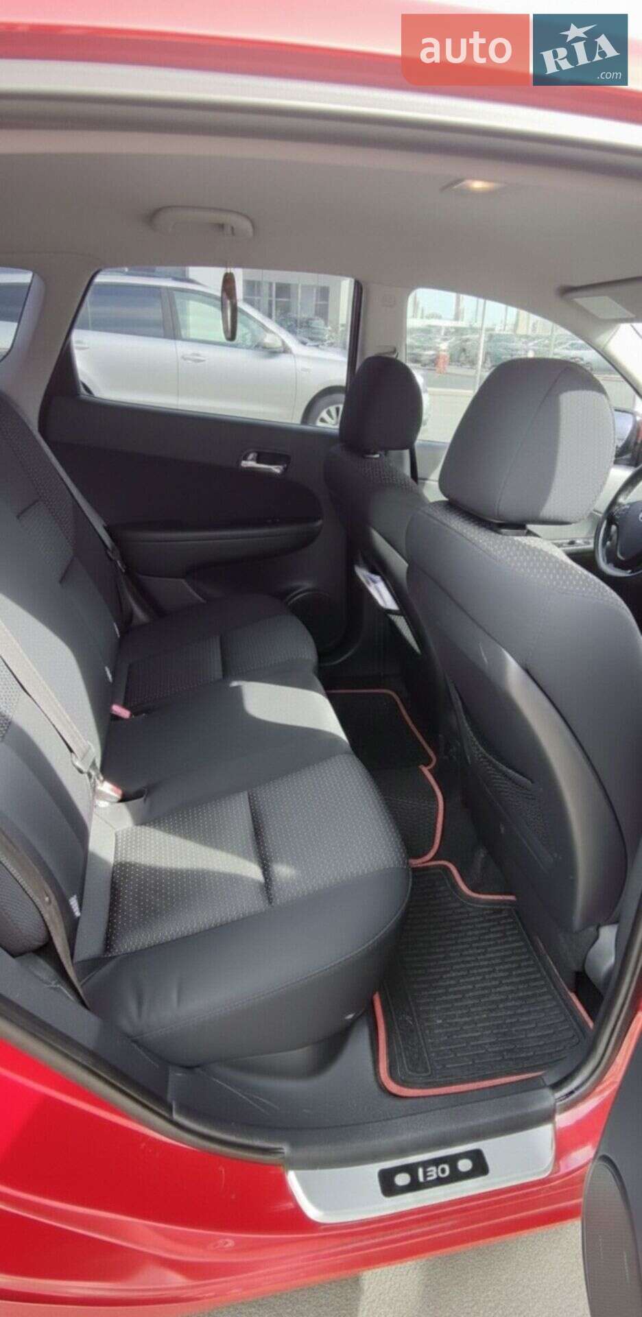Hyundai i30 2007 VIN KMHDC51TP8U107086 фото оголошення 6 з 14