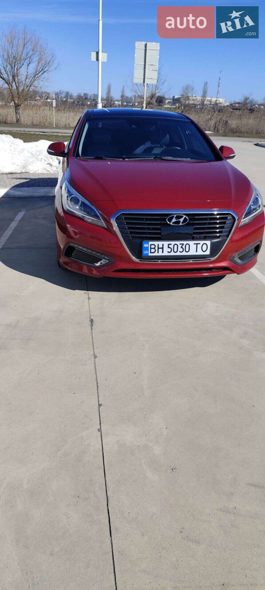 Hyundai Sonata 2015 VIN KMHE34L15GA017868 фото оголошення 2 з 25