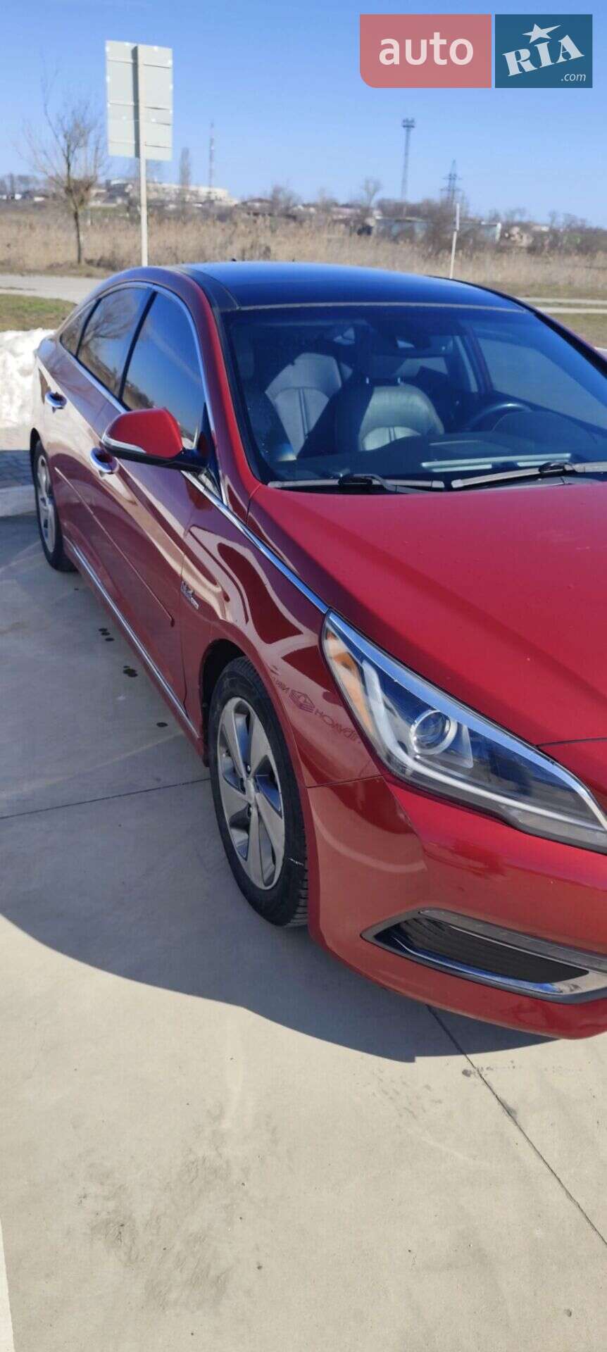 Hyundai Sonata 2015 VIN KMHE34L15GA017868 фото оголошення 3 з 25