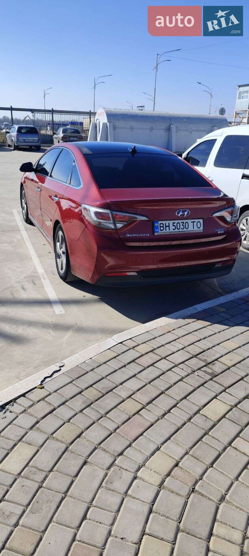 Hyundai Sonata 2015 VIN KMHE34L15GA017868 фото оголошення 5 з 25