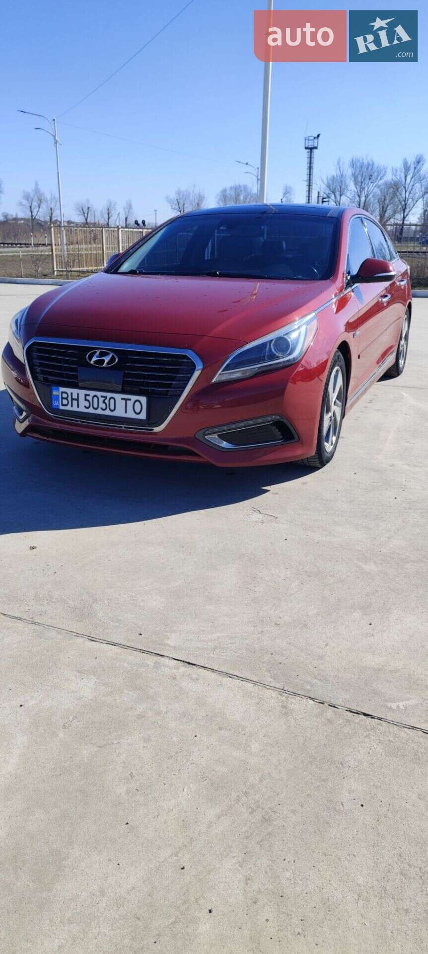Hyundai Sonata 2015 VIN KMHE34L15GA017868 фото оголошення 13 з 25