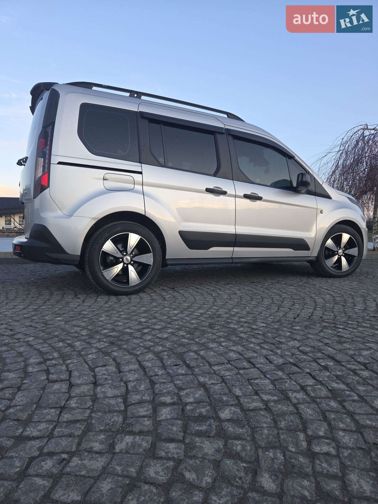 Ford Tourneo Connect 2018 VIN WF0TXXWPGTJU72925 фото оголошення 73 з 80