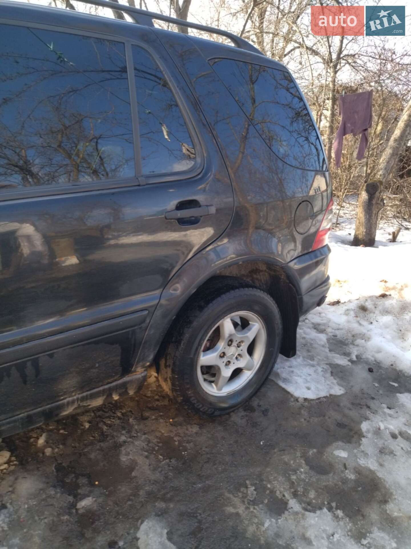 Mercedes-Benz M-Class 1998 VIN WDC1631541A081879 фото оголошення 9 з 11