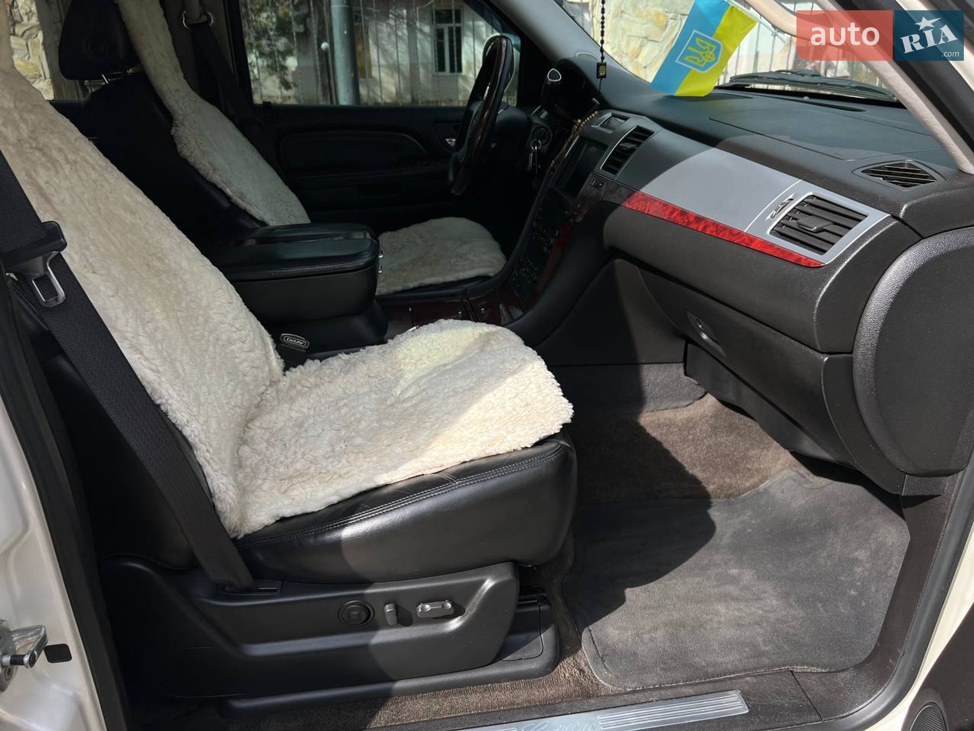 Cadillac Escalade 2007 VIN 1GYFK638X8R149493 фото оголошення 18 з 22